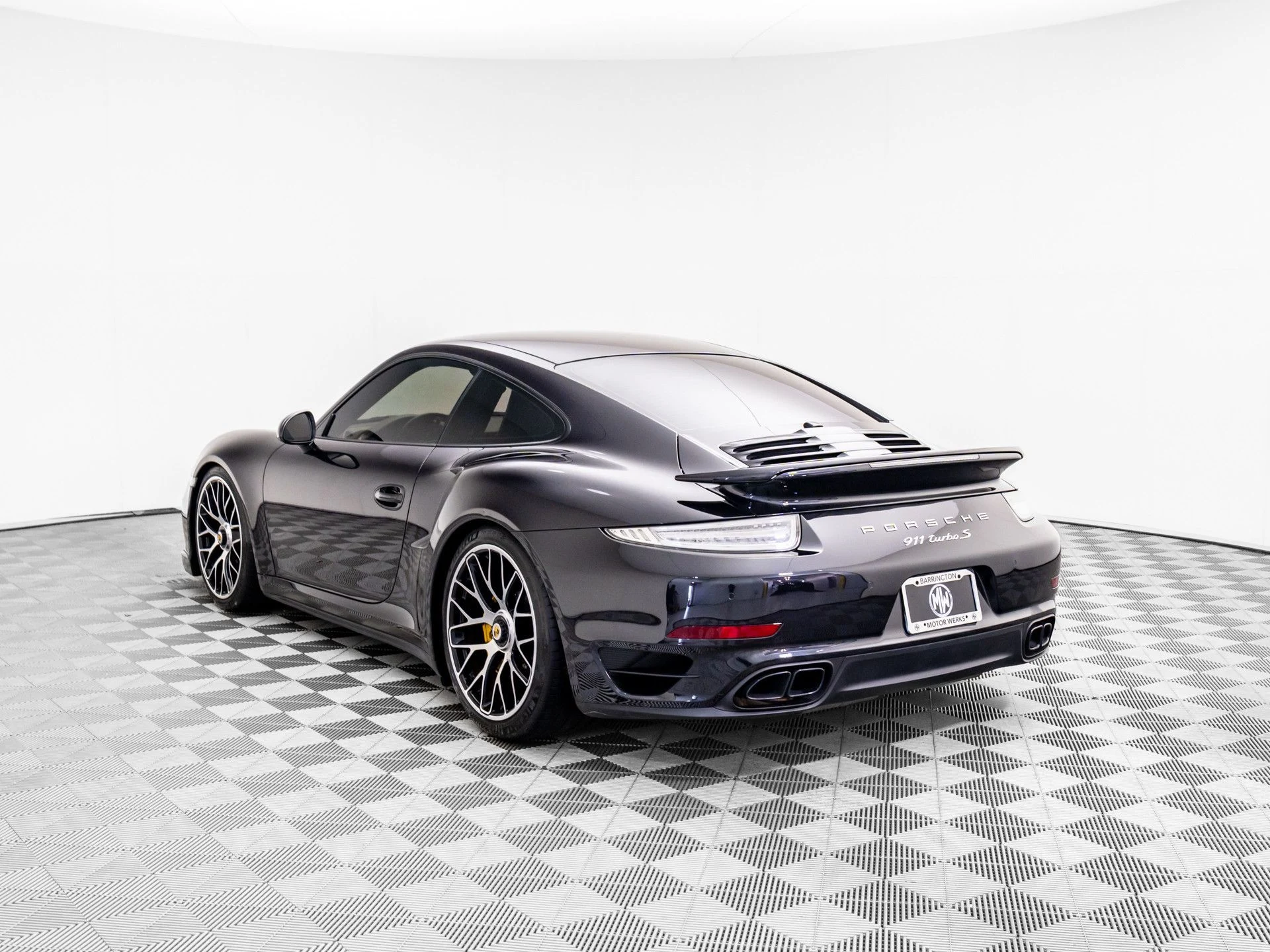 mph002_3447536374_aaada130499fa7830897d2a39087f6a8x_e6a1799053