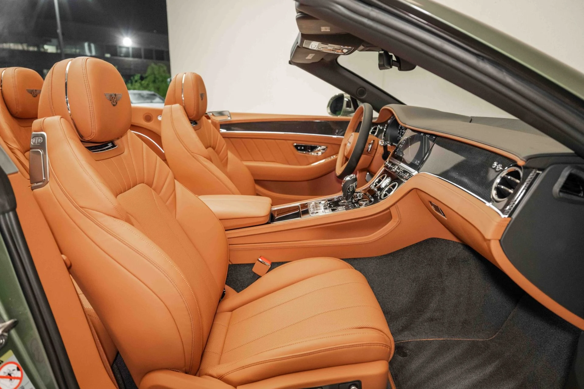 mph002_3447555934_Used_2024_Bentley_Continental_GTC_Edition_8_1725205146_7e7b8b9fcd