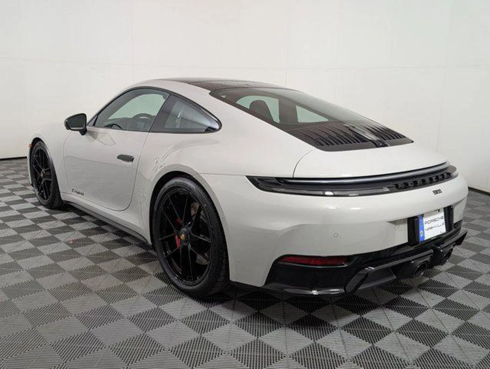 mph002_3449736775_0b_RV_Agwi_BT_Iw4nfmtq_2_WT_Cf_R0c_77833bad77