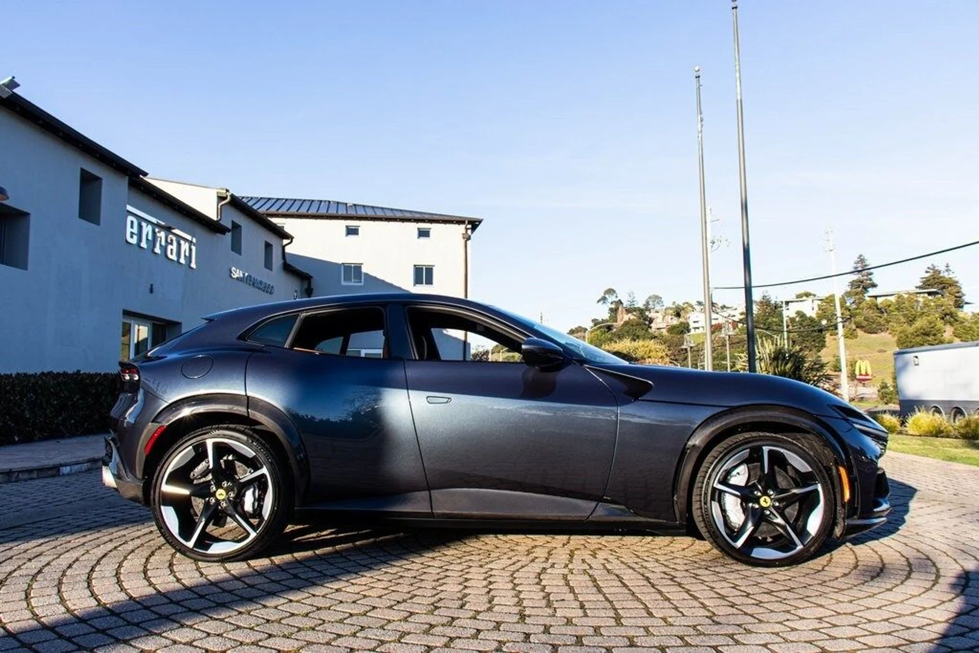 mph002_3452986454_a0e69f3f86d1daa7ad484c0dba975d01x_5ef3d5b9ea