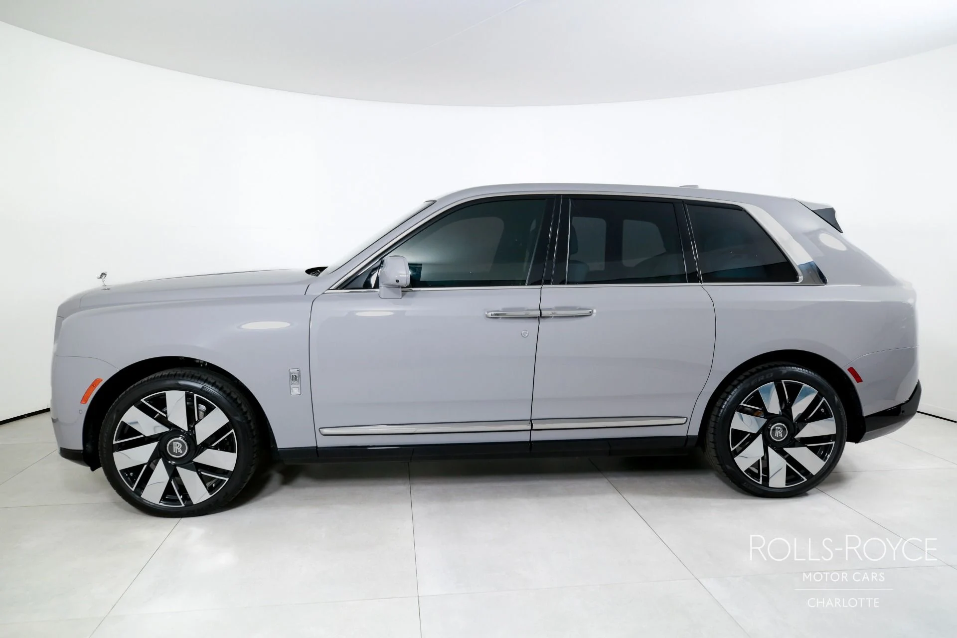 mph002_3454793557_Used_2025_Rolls_Royce_Cullinan_1771363273_ed8bdcf708