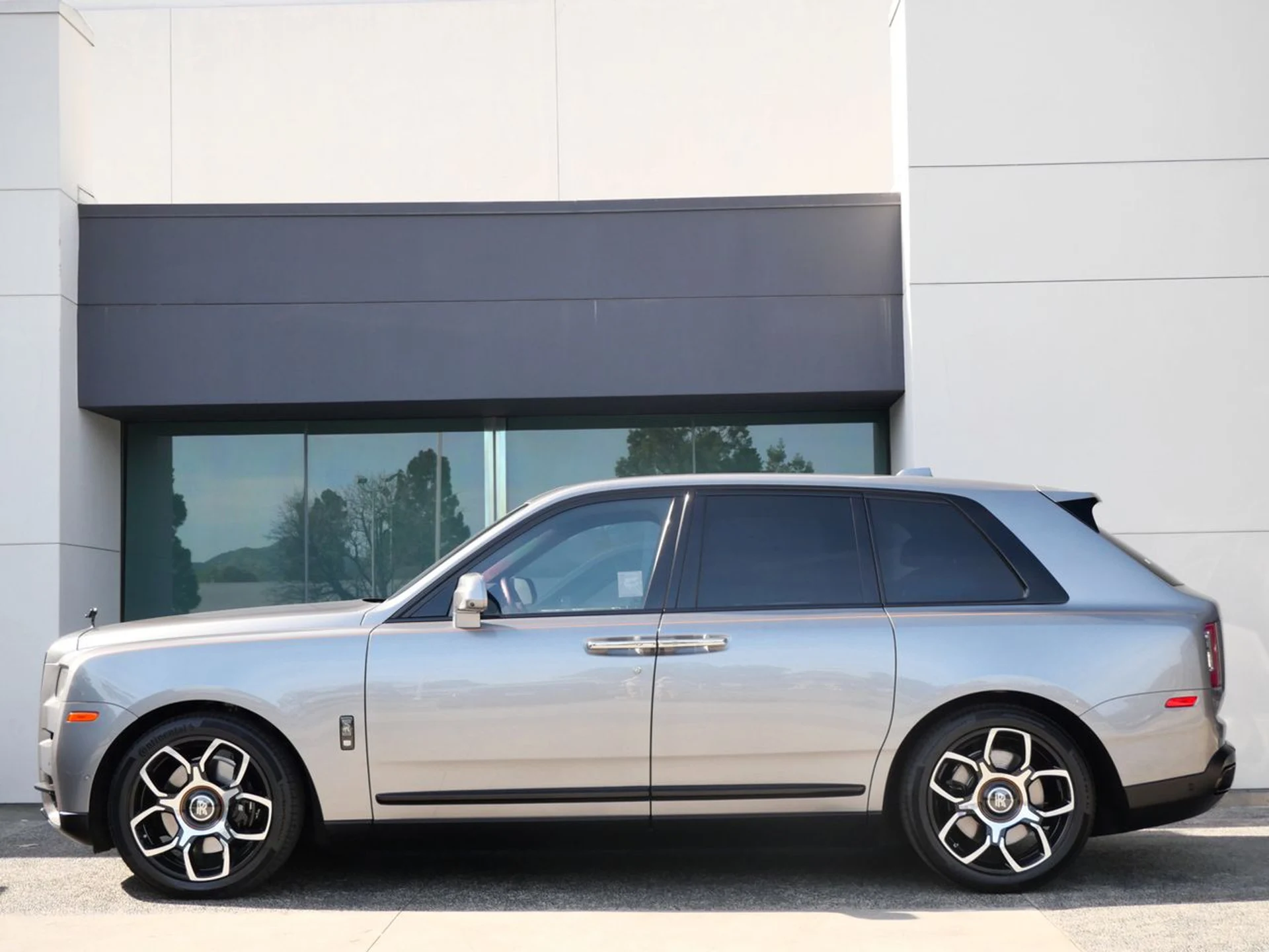 mph002_3456074235_e2ff7edbea15bd9e47771e0e407ce323x_85342f1429