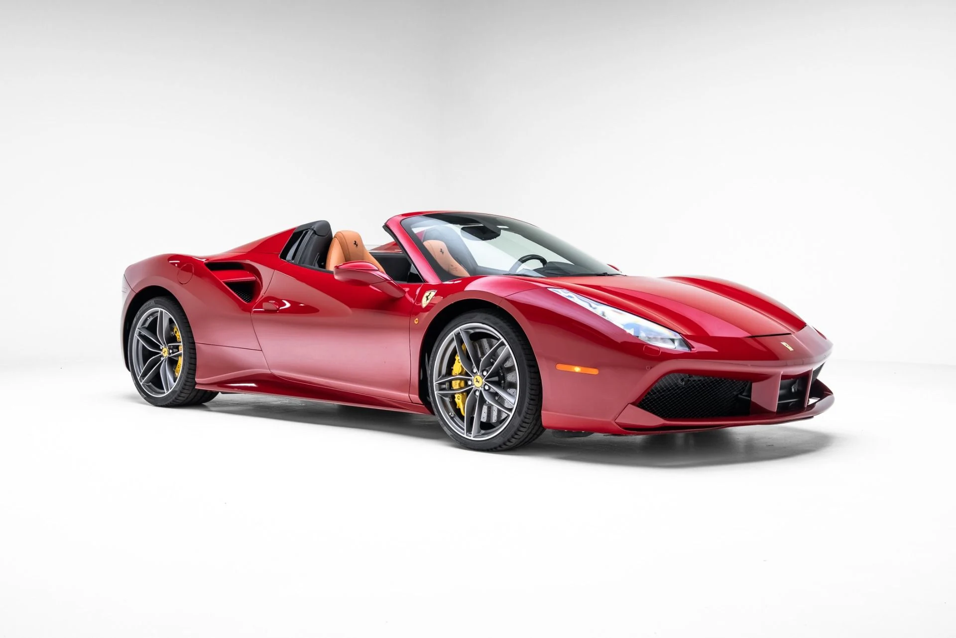 mph002_3458655411_Used_2019_Ferrari_488_Spider_1773085874_f3dd225db8