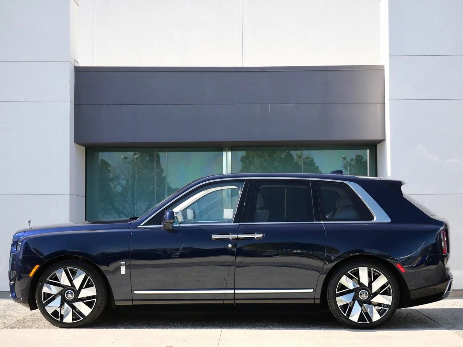 mph002_3461165330_eb4c2f4230ff1bee415dc9a6a0e17424x_64f54ea81f