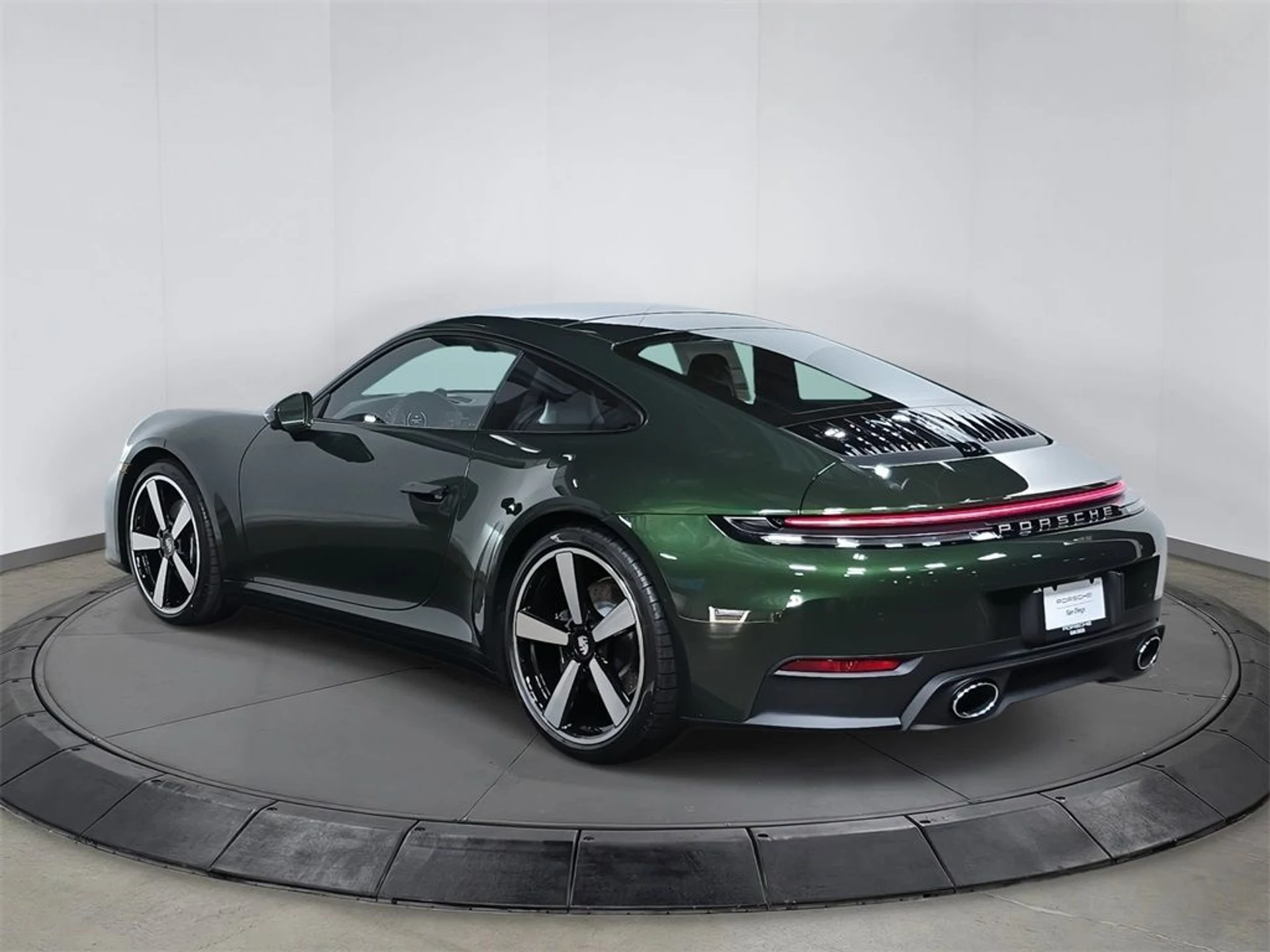 mph002_3461908072_ca35dde876ea134140133e58411e7a61_f0cb261f87