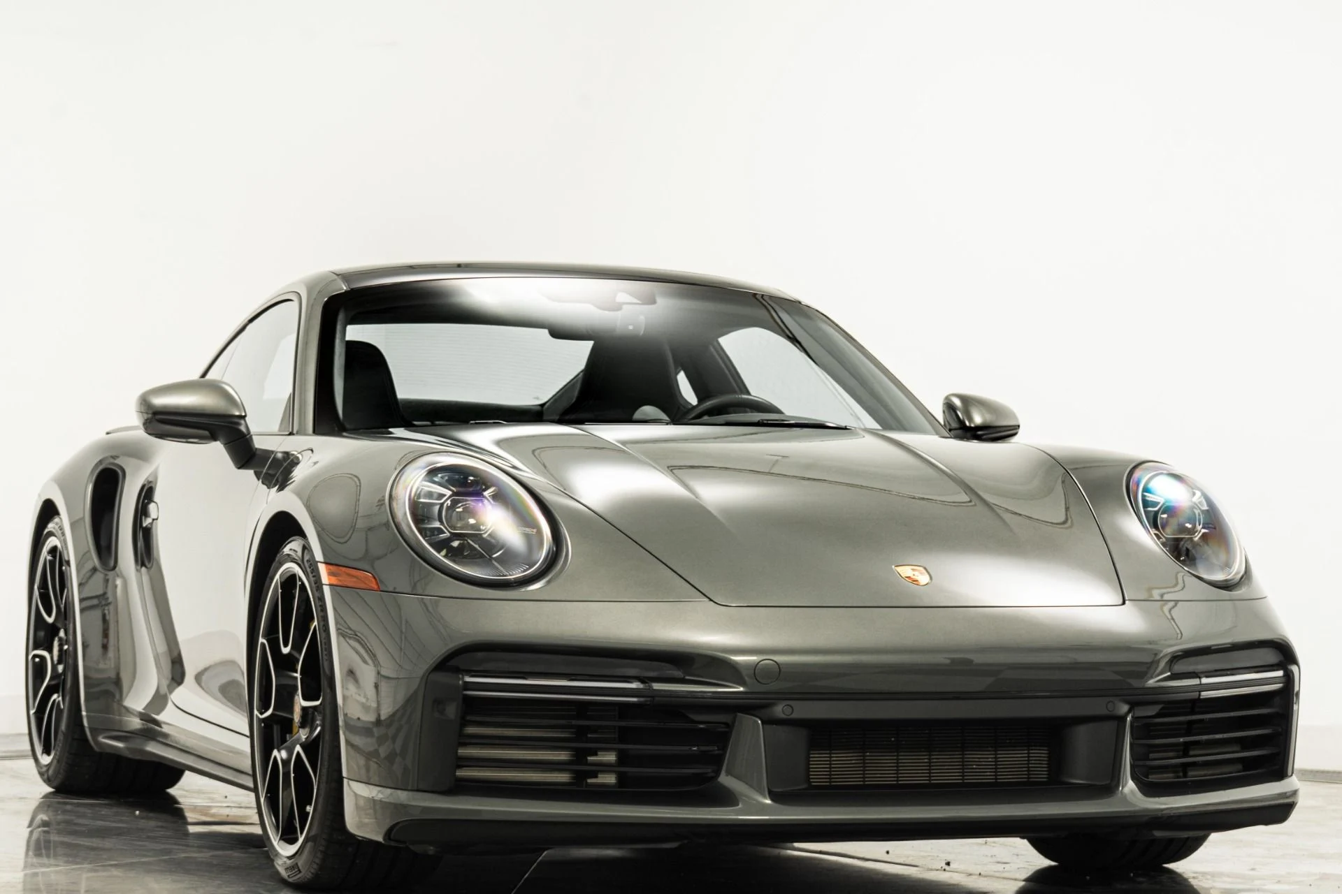 mph002_3463630628_Used_2022_Porsche_911_Turbo_S_1759528517_1d11e476fe