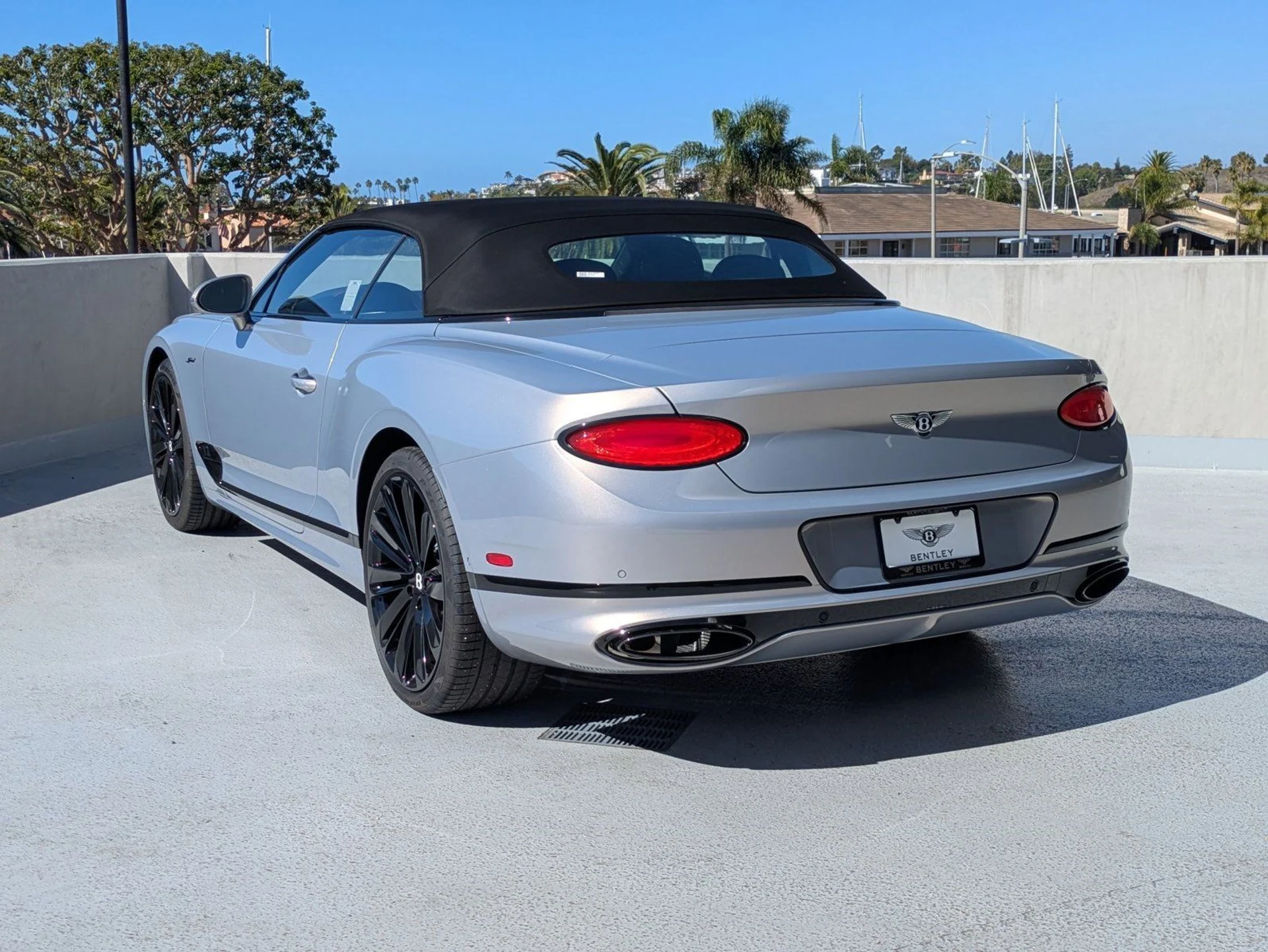 mph002_3464154119_14e727442ff642aa02c1dc463f454610x_27b403f4c2