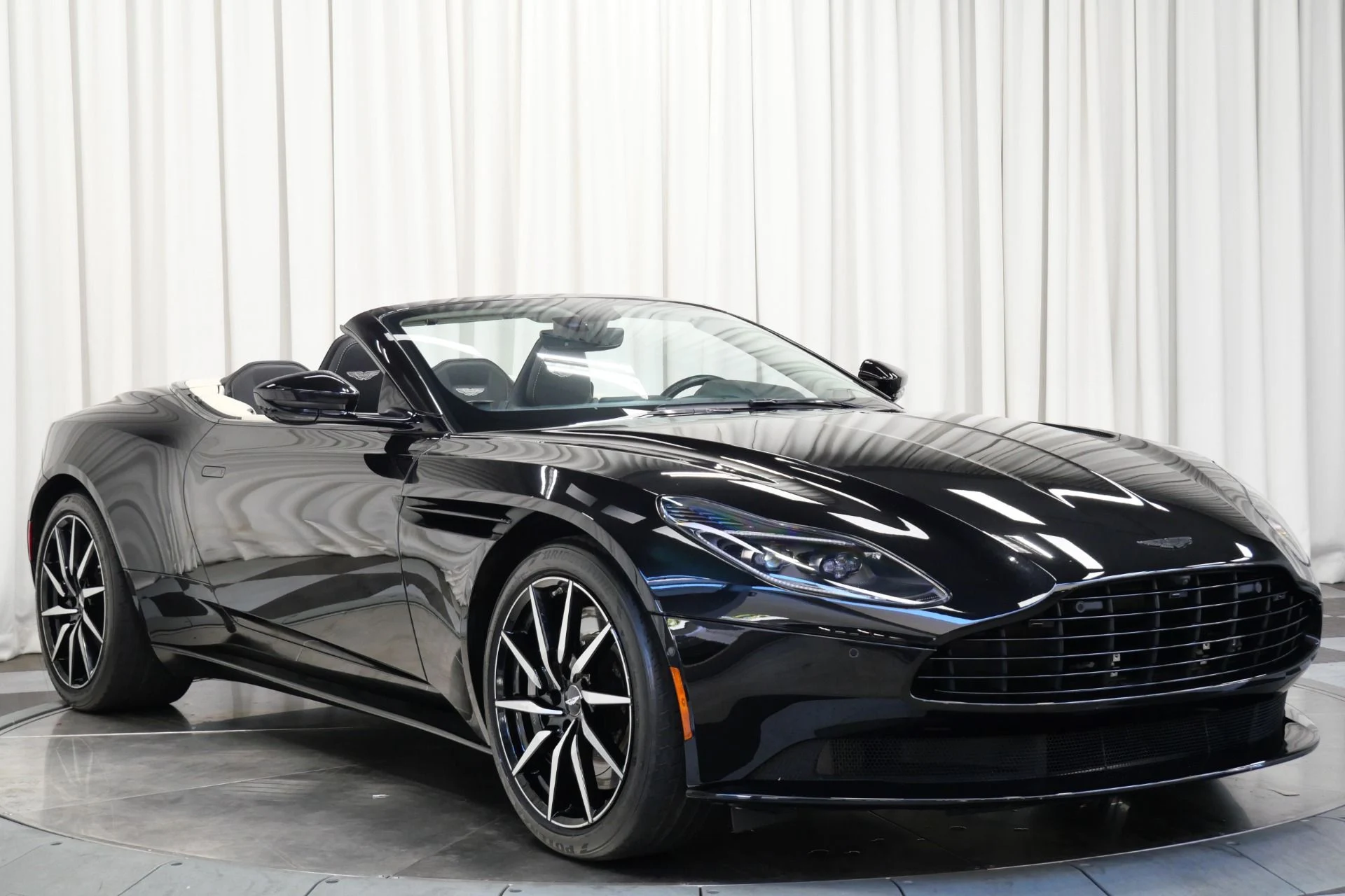 mph002_346683888_Used_2021_Aston_Martin_DB_11_Volante_1760108226_3ab5abbace