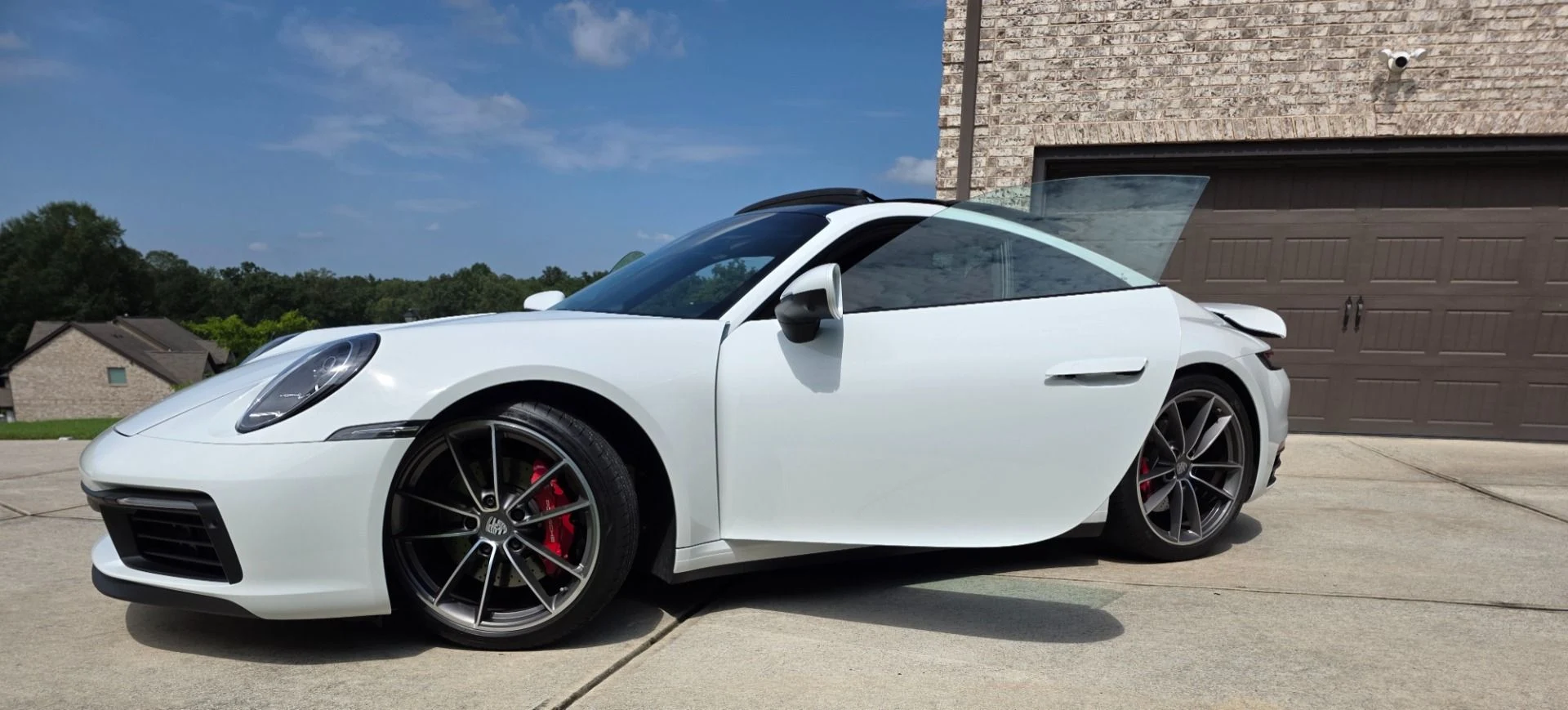mph002_3469828718_Used_2020_Porsche_911_Carrera_S_1758229263_b5be528cea