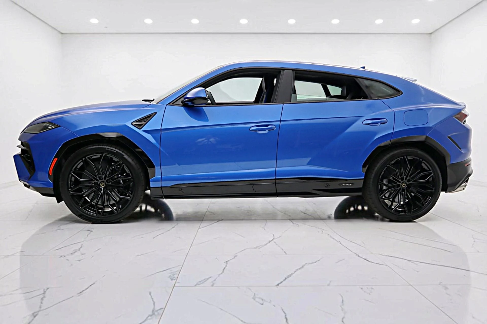 mph002_3473995784_New_2026_Lamborghini_Urus_SE_2f32b9328d
