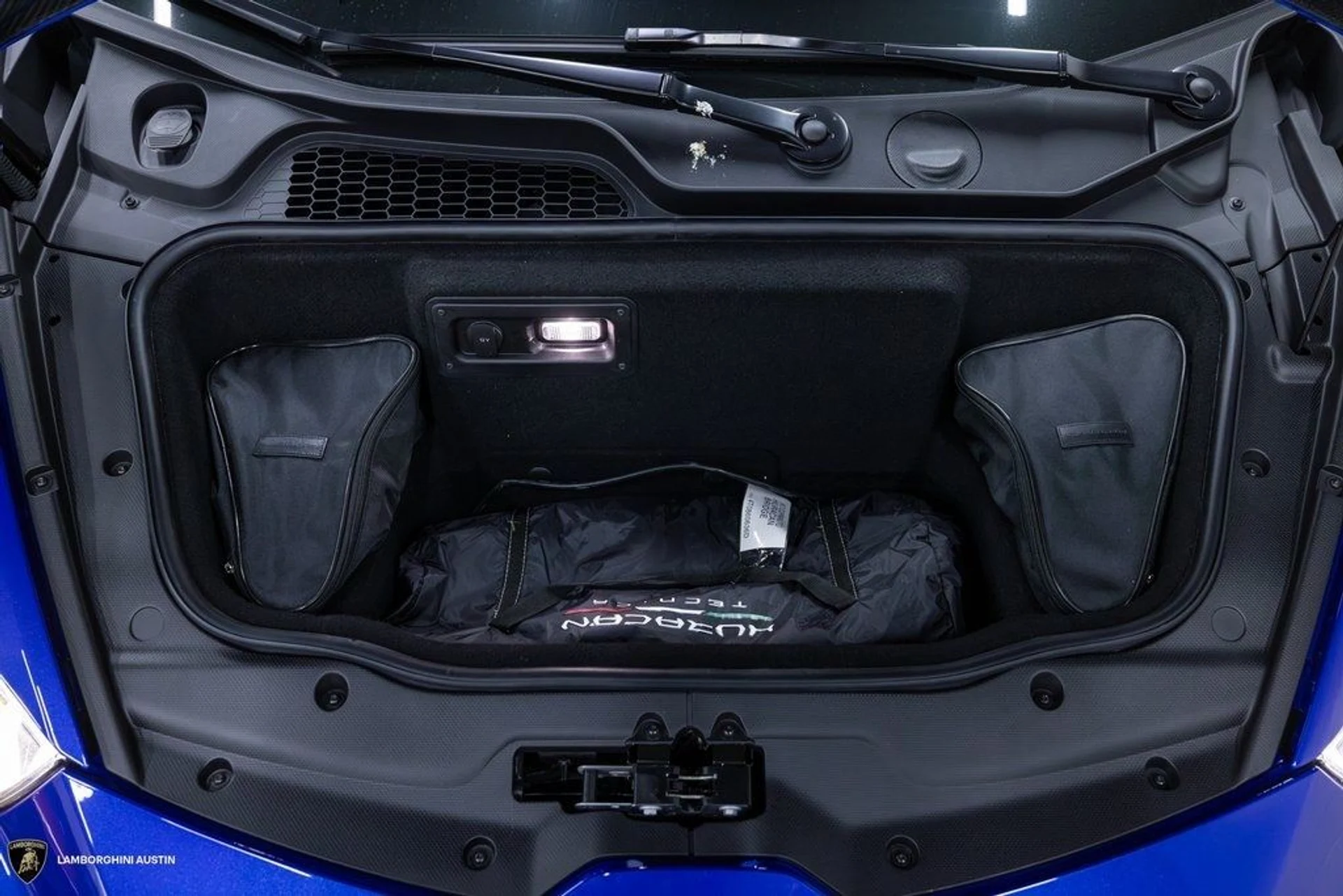 mph002_3483111951_310a39b889d176d4d586d19f3fb87818x_113eb9a2bb