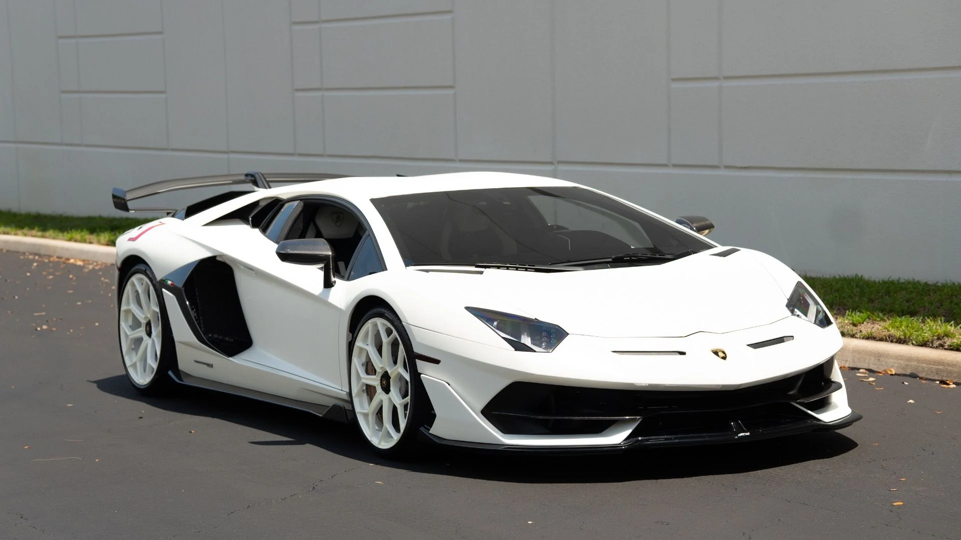 mph002_3487856167_Used_2019_Lamborghini_Aventador_LP_770_4_SVJ_1754340799_3dd35eb544