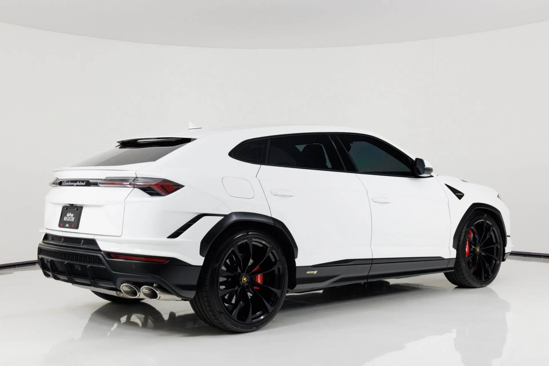 mph002_3493760860_Used_2024_Lamborghini_Urus_S_1788297644_6cb9e01c28