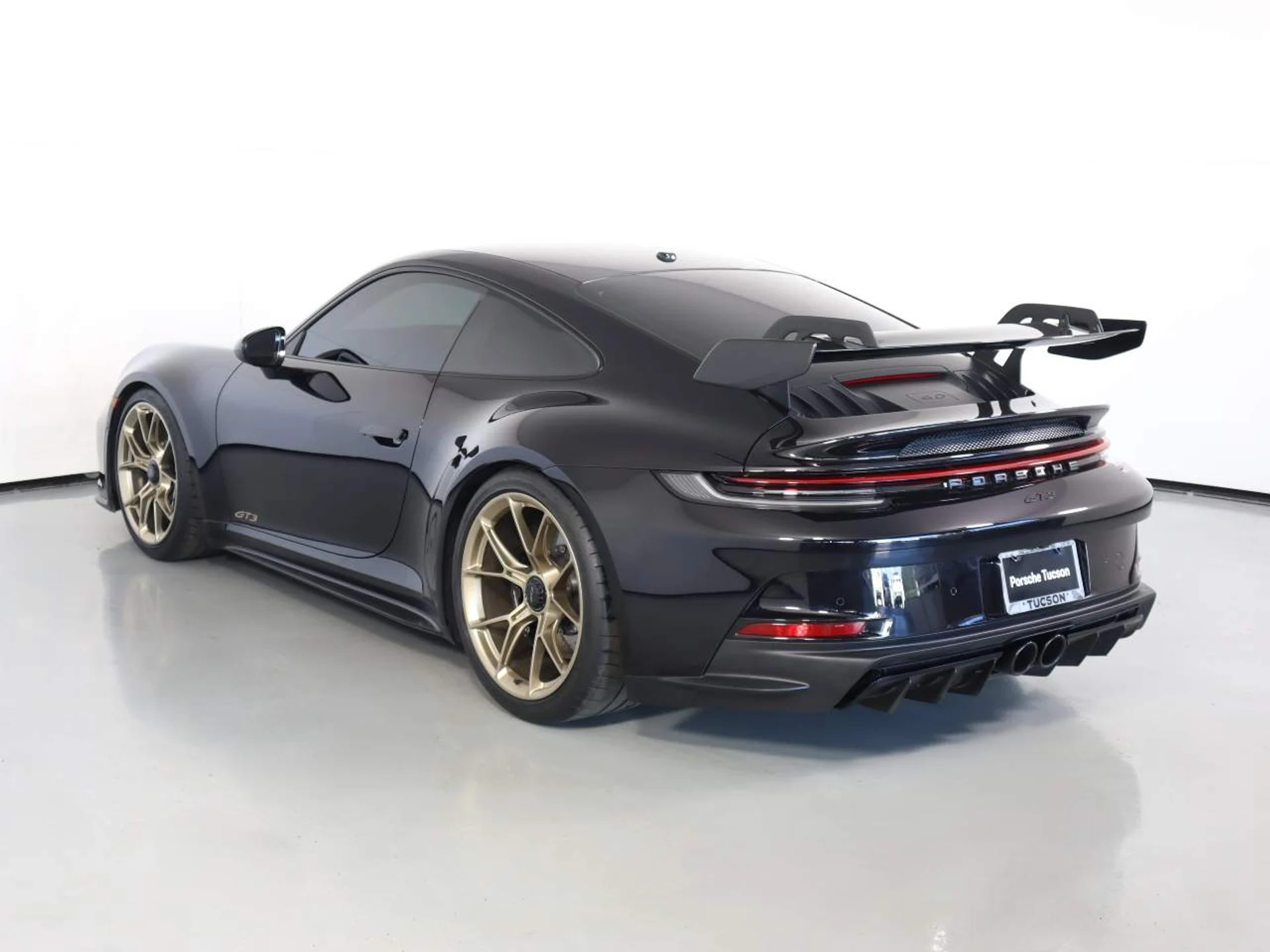 mph002_3494137129_4d1f793c9aff3fb2f500e8a4385ce035_85a86cc3de