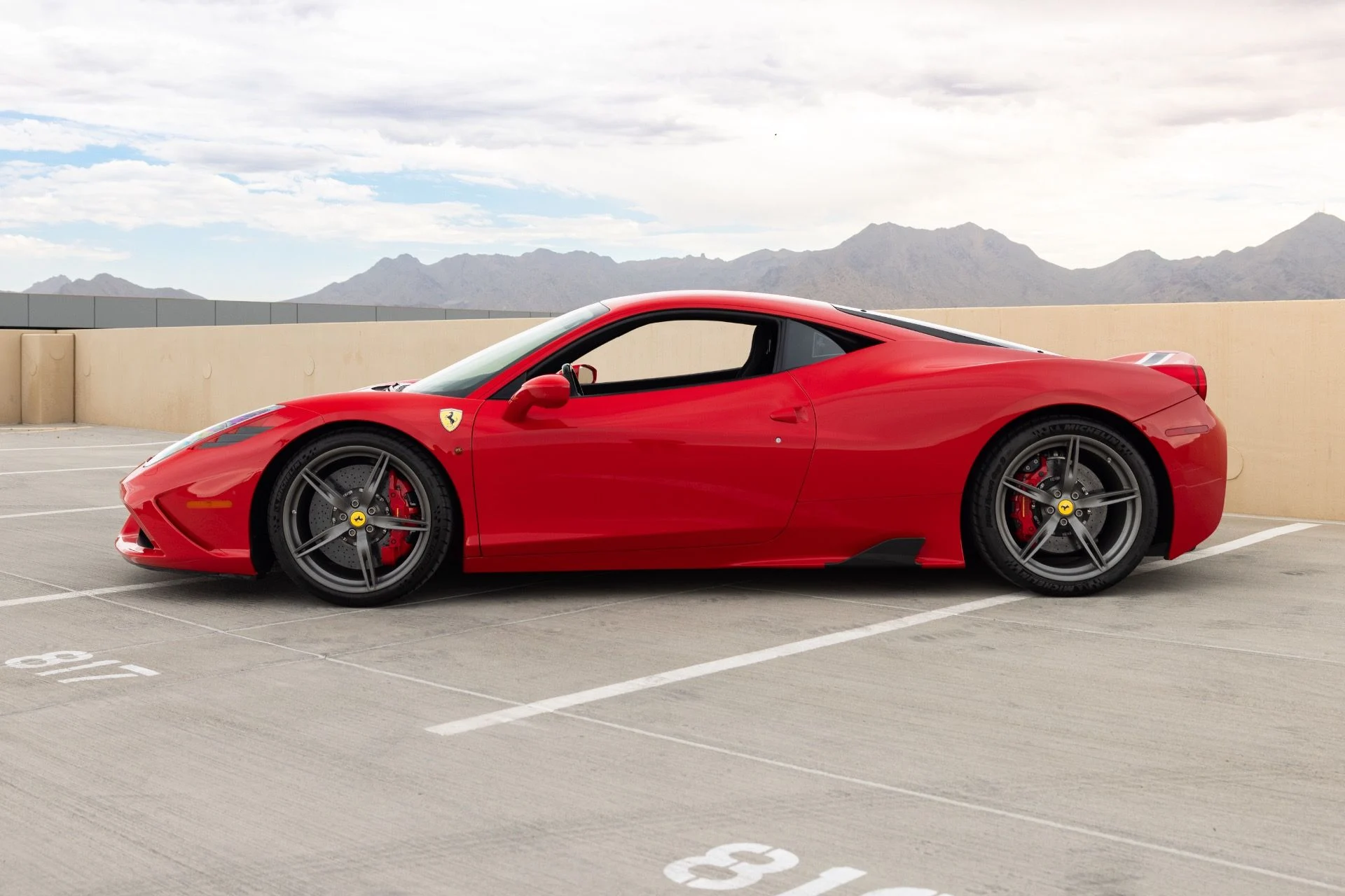 mph002_351403352_Used_2014_Ferrari_458_Speciale_1781299511_f8518b5745