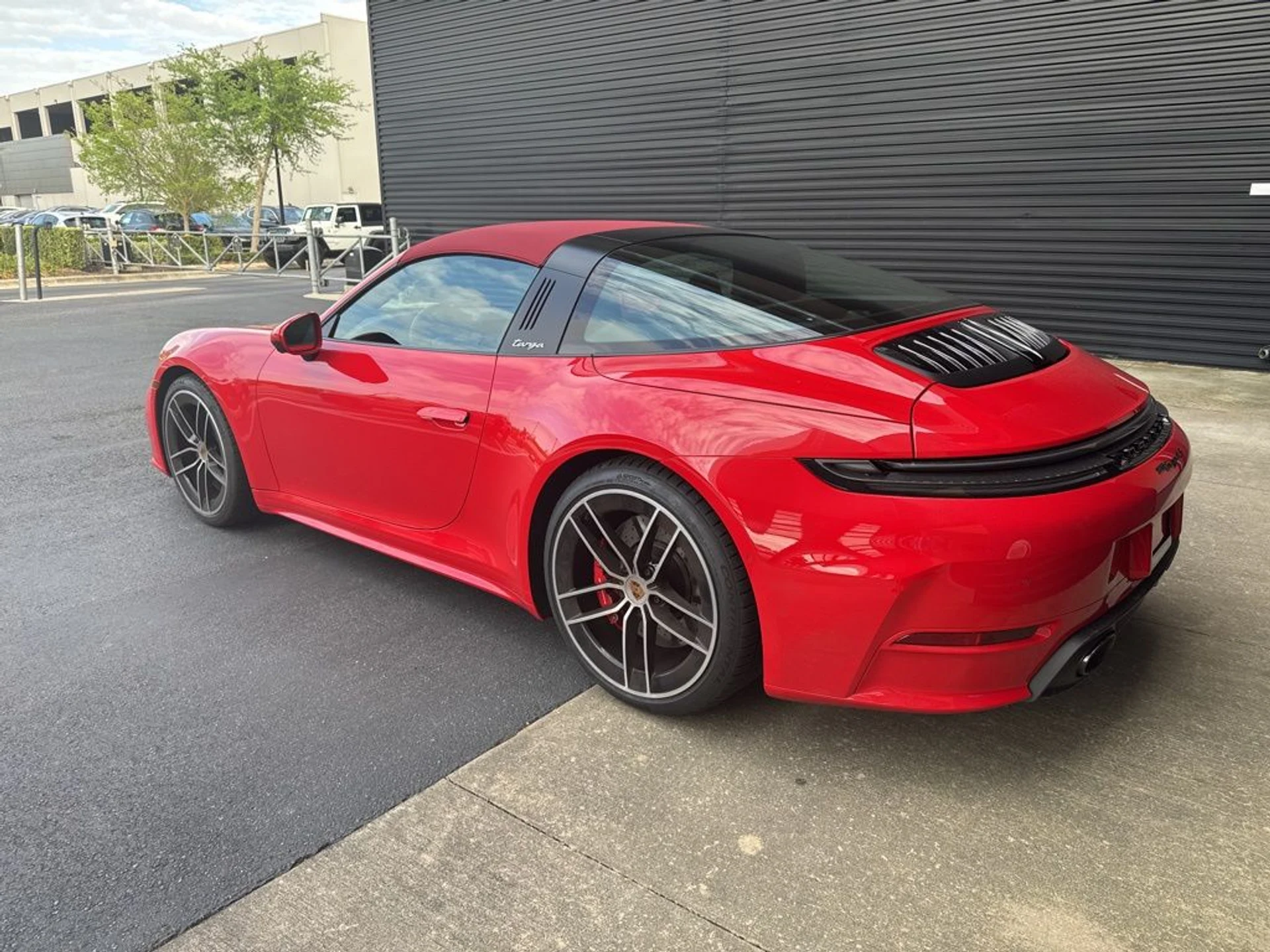 mph002_352770302_a0c54085d654ba140956da4165b2c2f0x_4306dad8a8