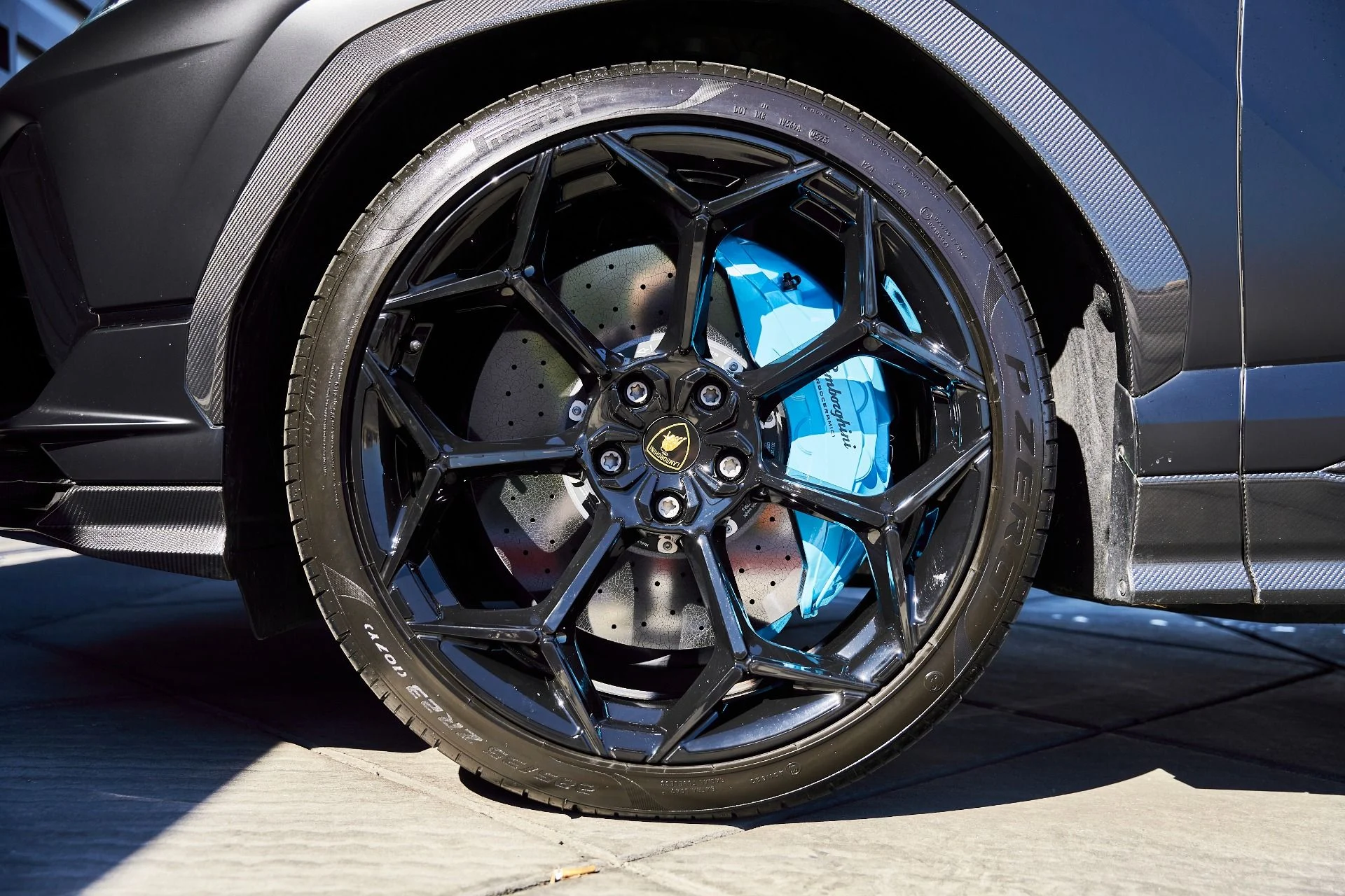mph002_3534256762_Used_2024_Lamborghini_Urus_Performante_1773367059_a5215946d1