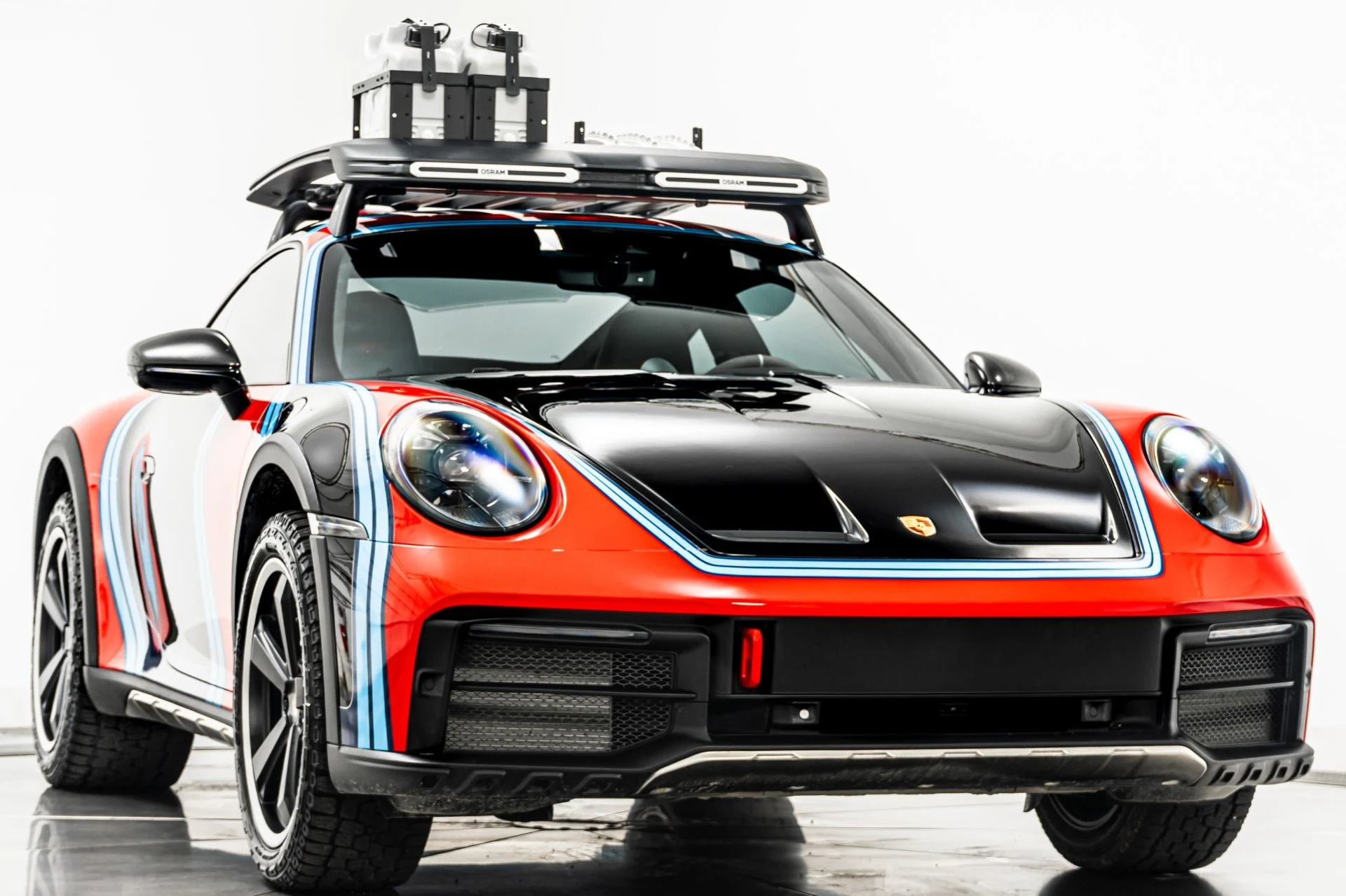 mph002_3534992373_Used_2024_Porsche_911_Dakar_Martini_Livery_Carbon_Roof_570_of_2500_1777055109_fba76bd28e