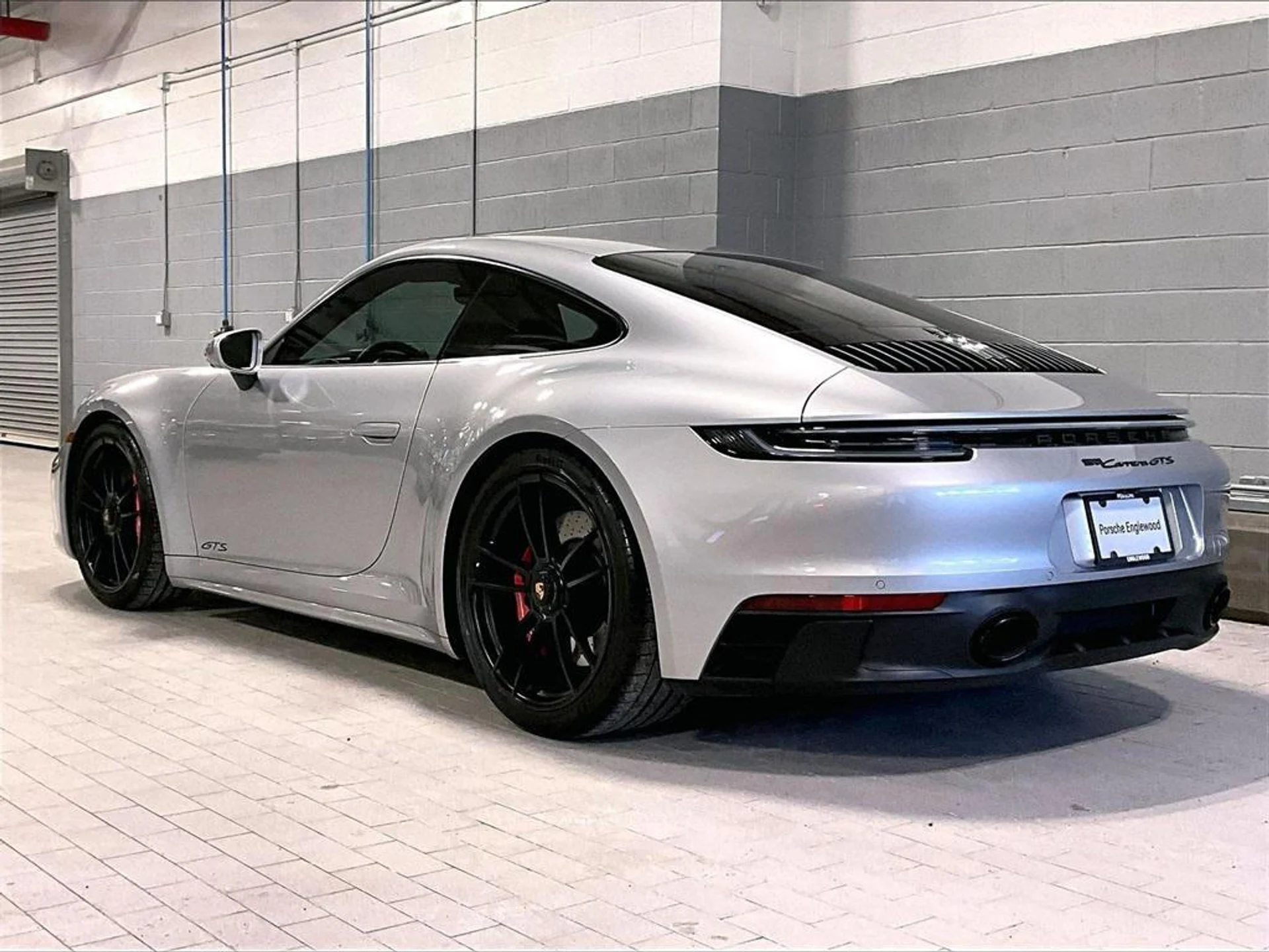 mph002_3544358422_6sir76lp0_Q_Tehhdx_U9qlqk_0_Sg8_cbe58c57bd