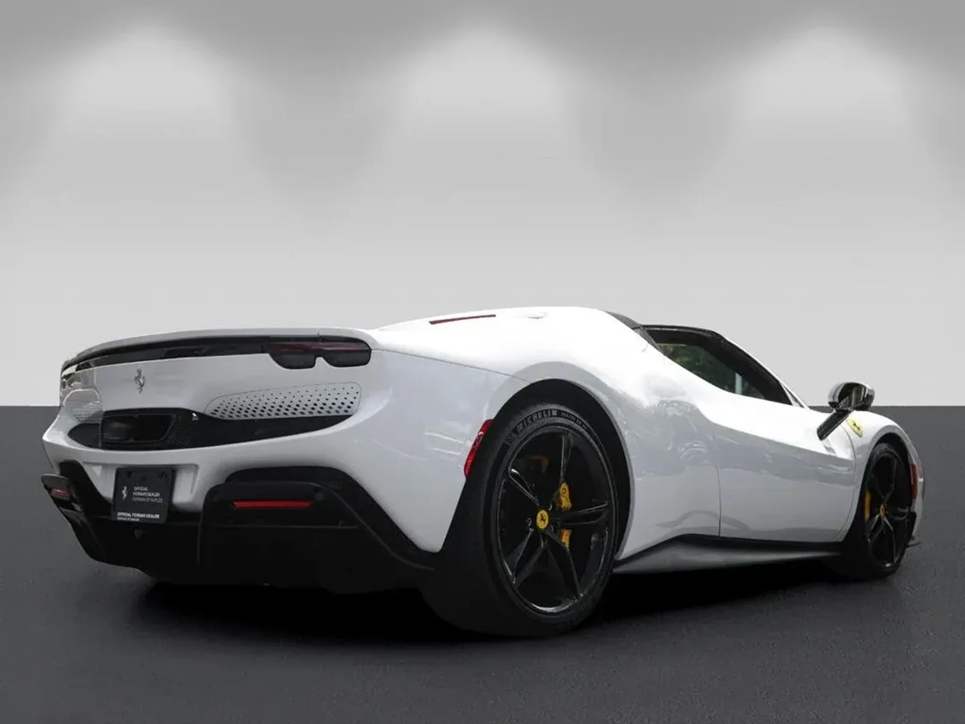 mph002_3544796857_941f3f15b44d413c4b4a4a95a5269e8c_37e886578c