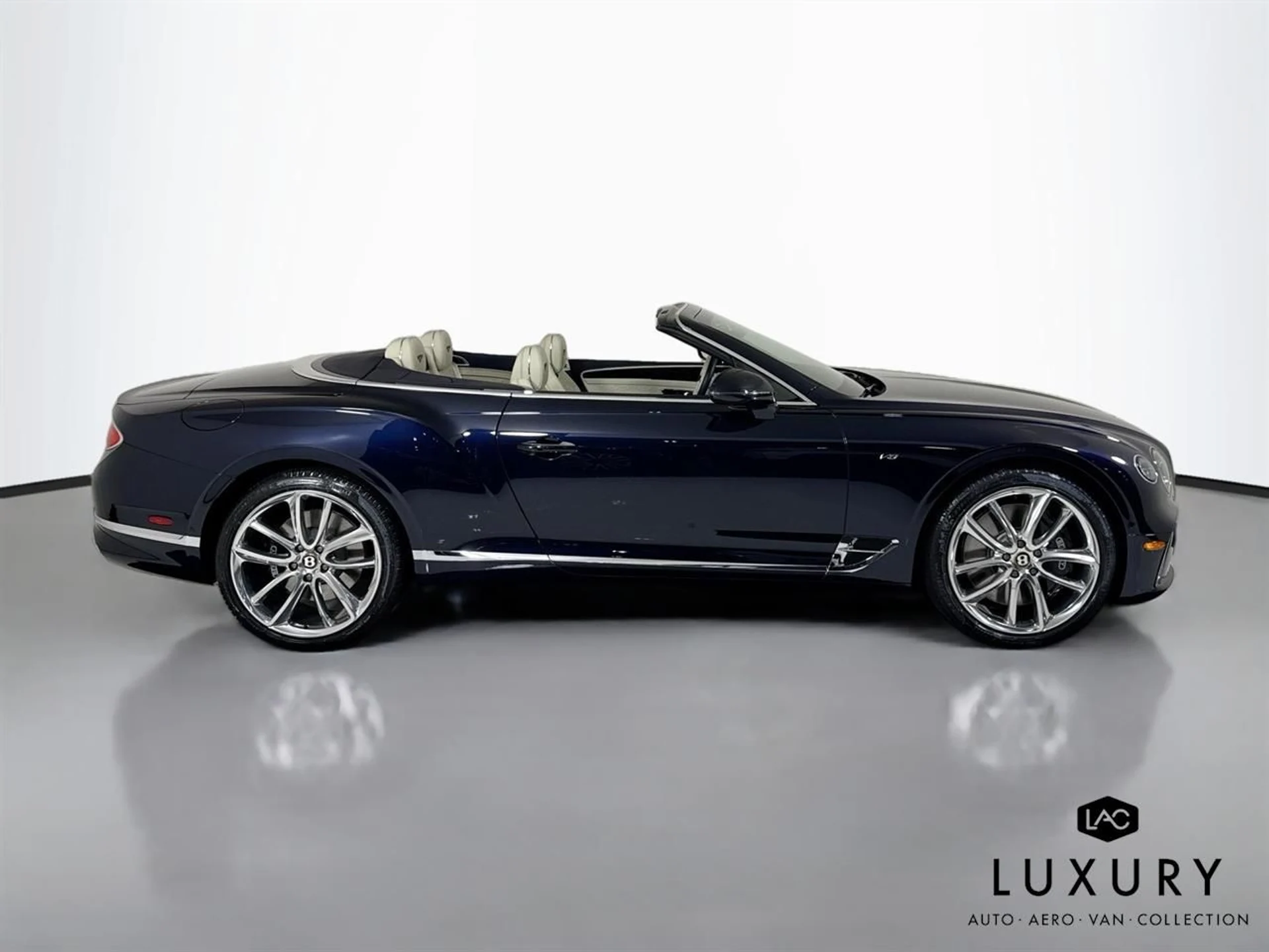 mph002_3557027207_b2f416f58611ecfade6a2397200dbcfa_ba7a2aaedd