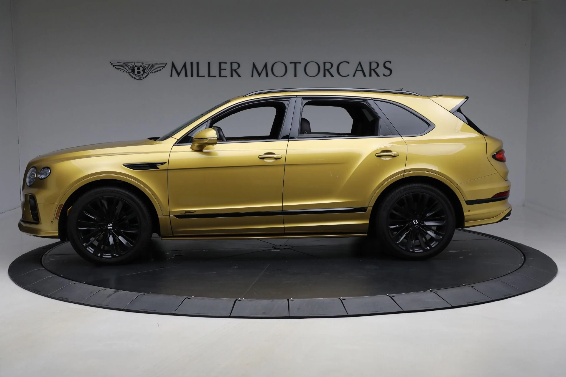 mph002_3559339339_Used_2022_Bentley_Bentayga_Speed_1761593261_2f6b1e65ff
