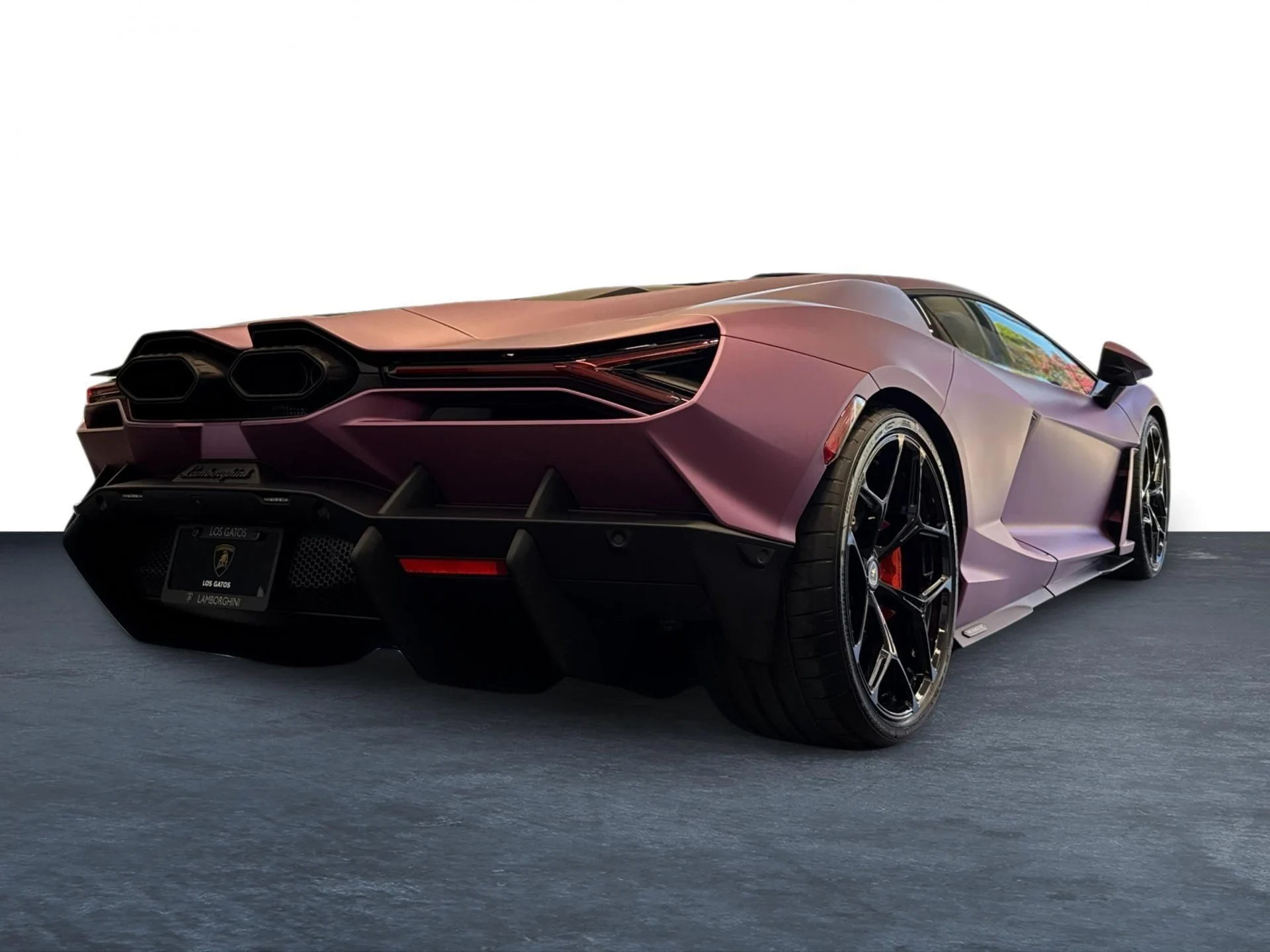mph002_3564180623_New_2025_Lamborghini_Revuelto_Base_1756563327_ce08eb23e0