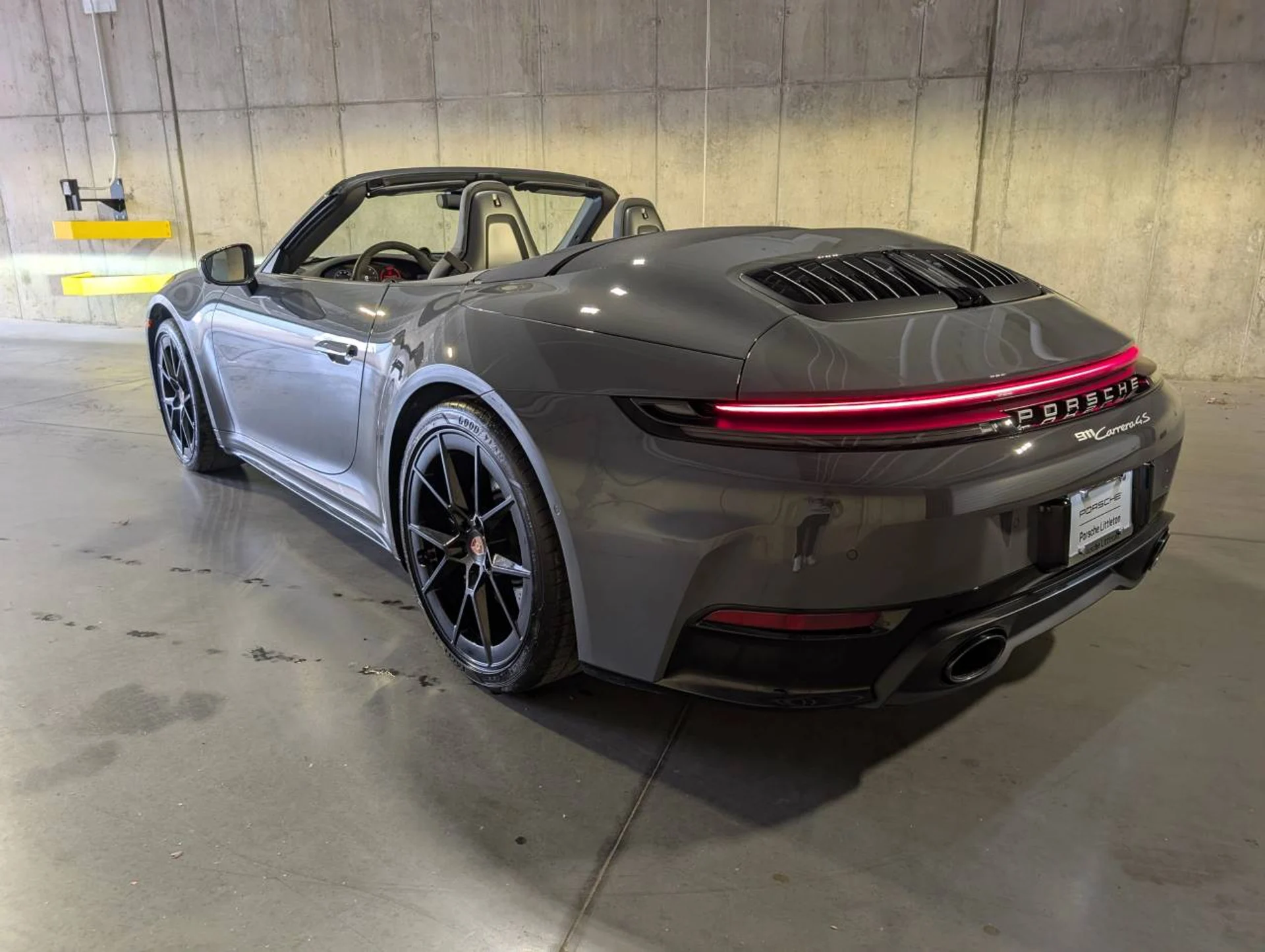 mph002_3570888140_5a5040fe4b482965fba382725b824fefx_1fbb4322ce