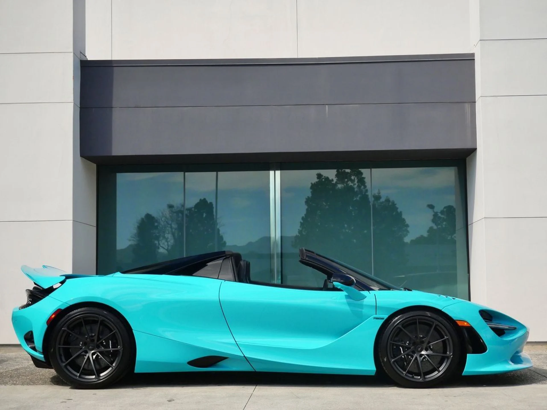 mph002_3572390594_5febb3d5f11b85ca63b33857b14292dex_8bf7e749a5