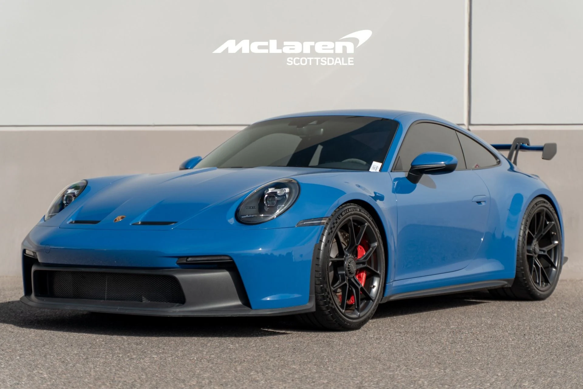 mph002_3575596994_Used_2022_PORSCHE_911_GT_3_1772469259_1712766e09