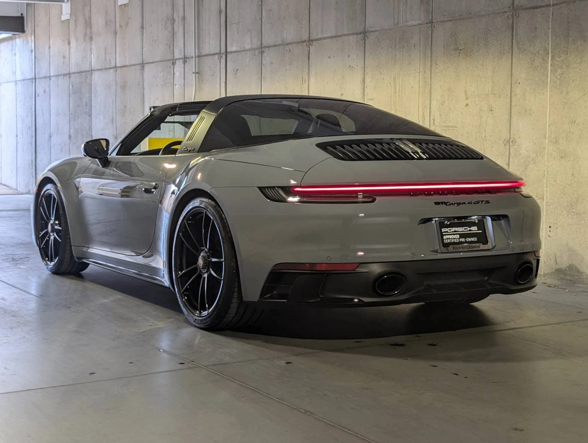 mph002_3582260817_3d64c658cb3cbc00e33c461900ab79e4x_d1b167da97