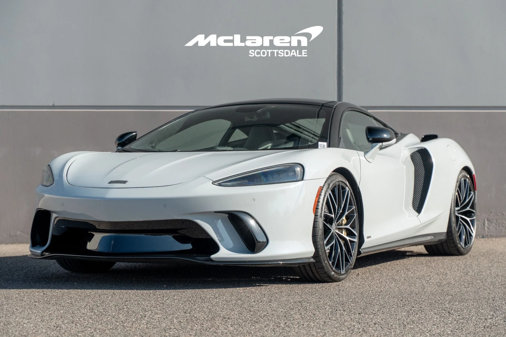 mph002_3588514996_Used_2025_MCLAREN_GTS_1787935929_4bd11f1b10