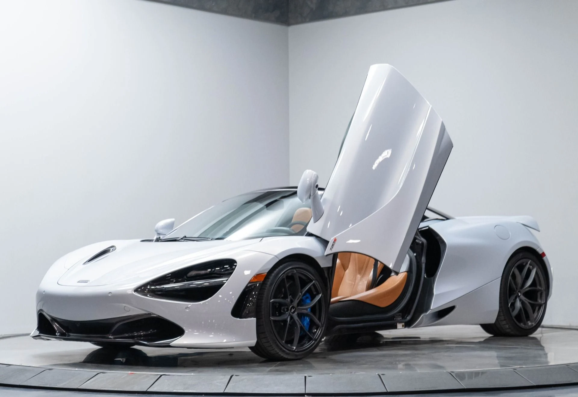 mph002_3591284381_Used_2020_Mc_Laren_720_S_Luxury_1783456114_93be241893