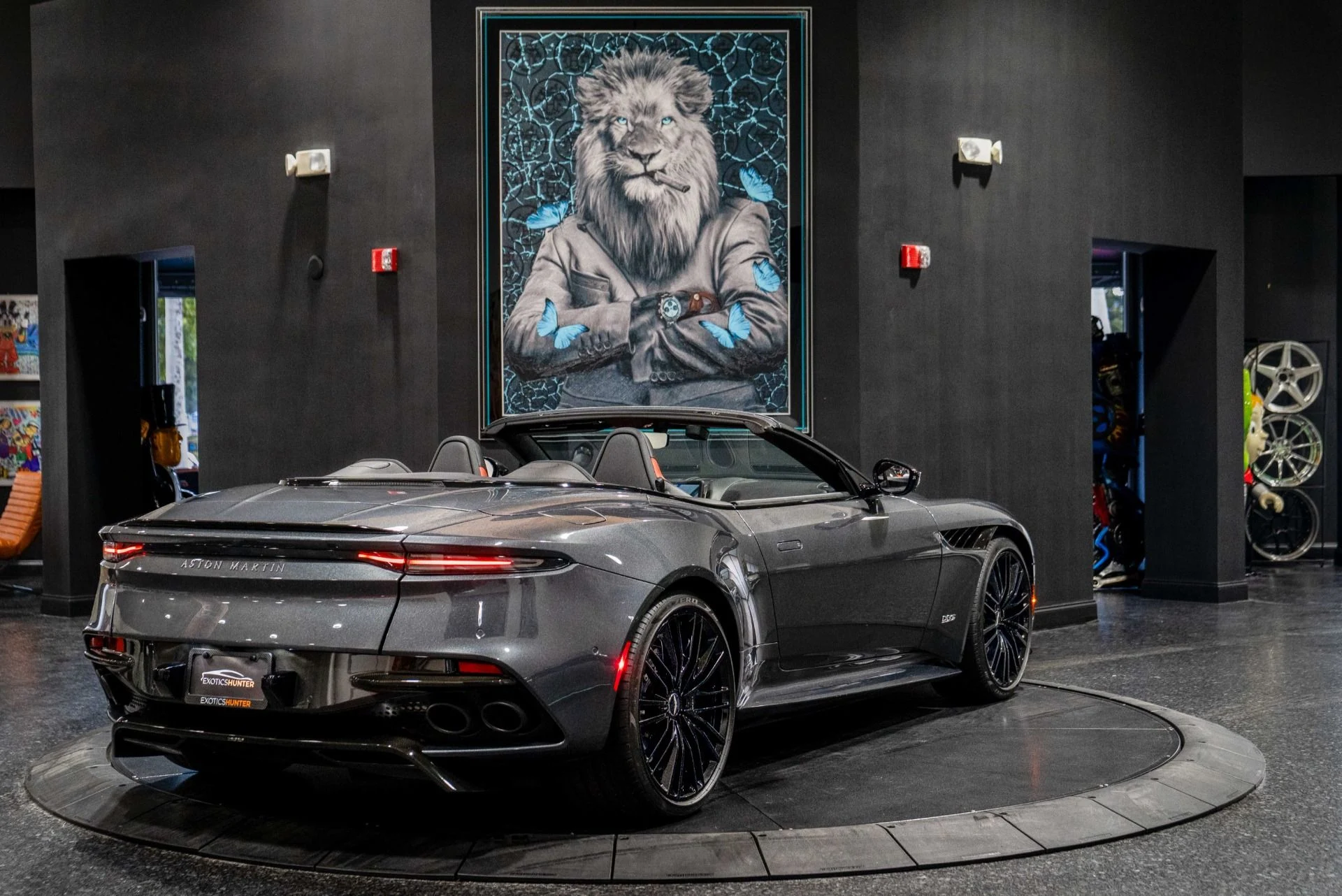 mph002_3595573244_Used_2020_Aston_Martin_DBS_Superleggera_1767994739_ed48f66c08