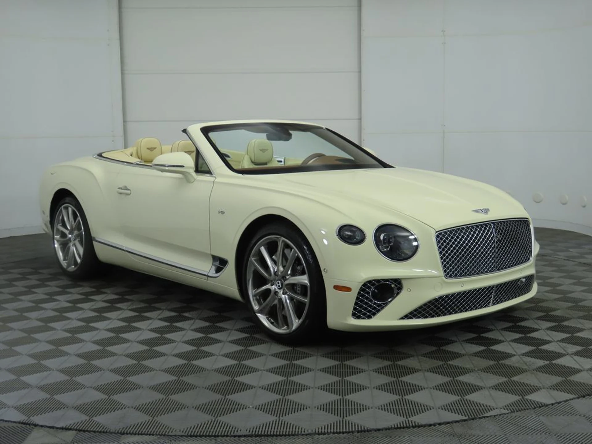 mph002_3595834996_used_2022_bentley_continental_gtmullinerconvertible_8119_22887196_3_1024_0ca1465ceb