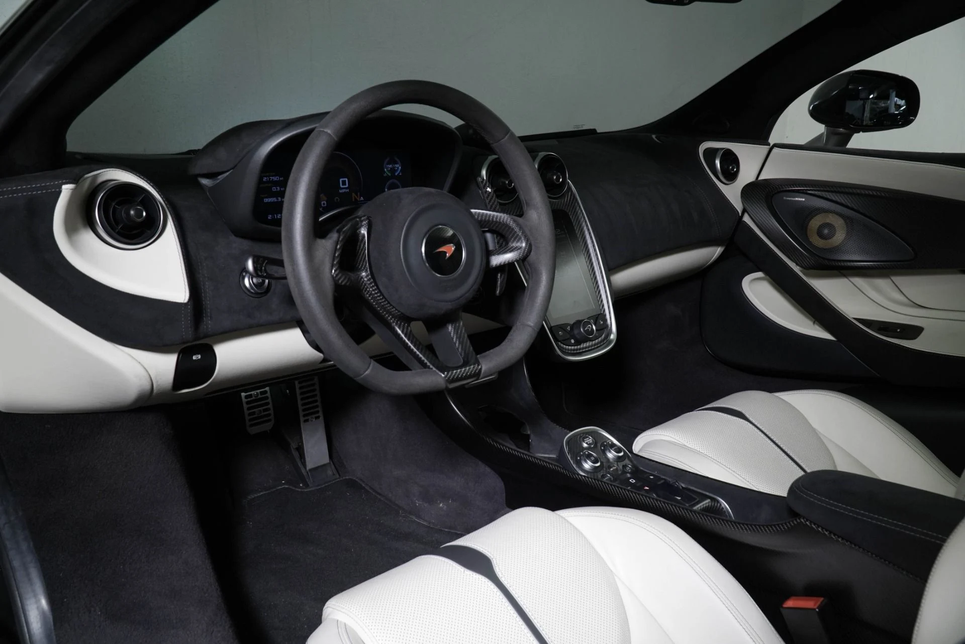 mph002_3609494949_Used_2018_Mc_Laren_570_S_1765558342_aaa237a7b6