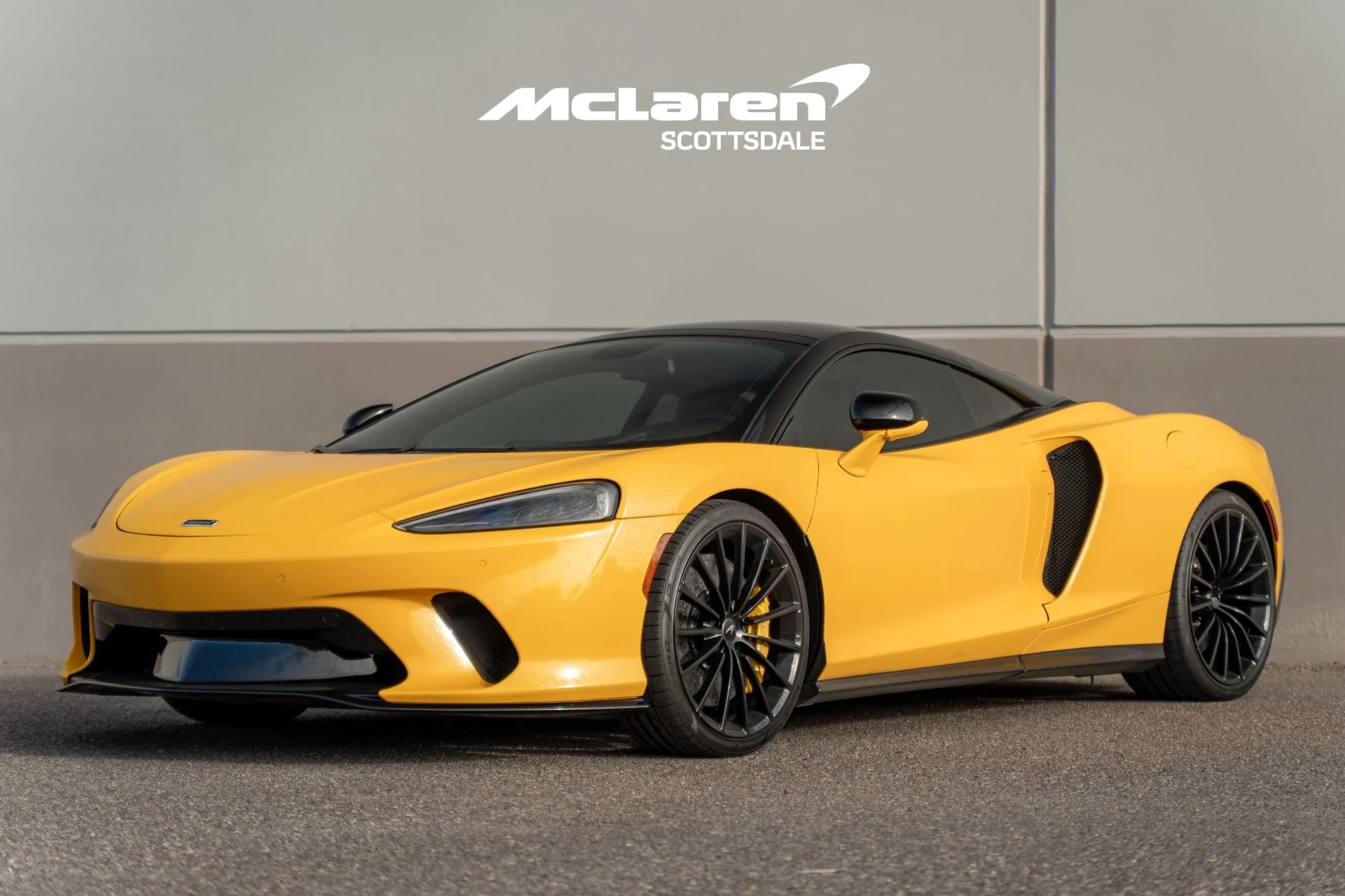mph002_3620207610_Used_2023_MCLAREN_GT_1760768654_07997a8094