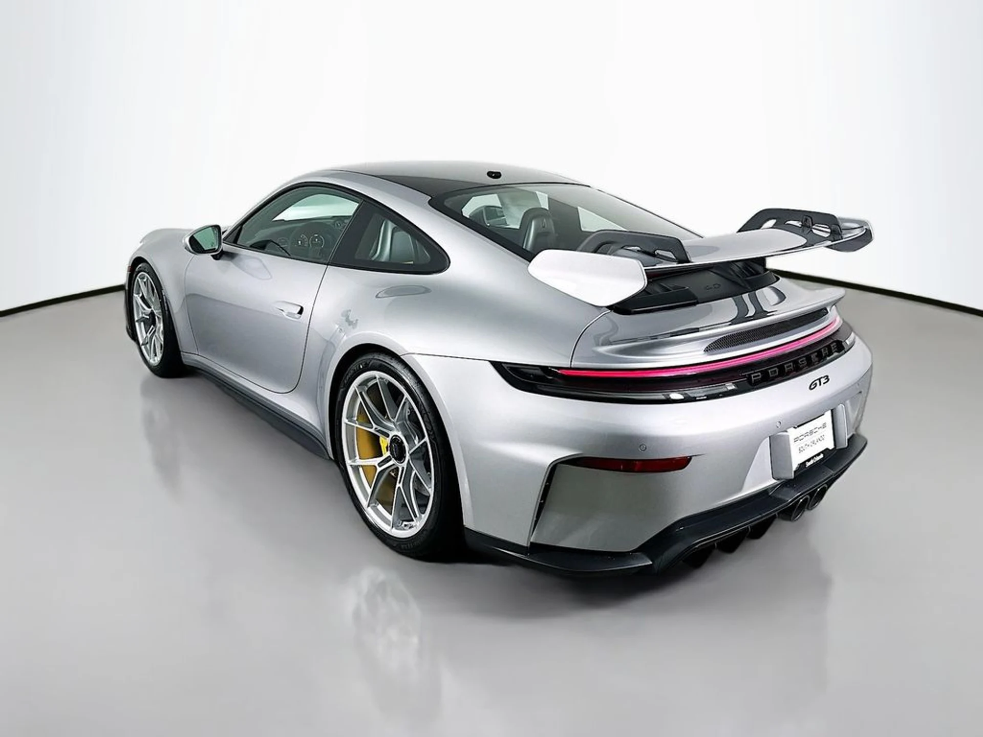 mph002_3627931548_b115435cc78a10974d1fb0b34e60c800x_e8bf38d405