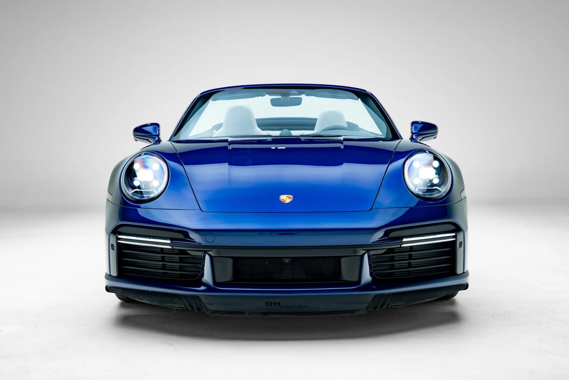 mph002_3628860452_Used_2023_Porsche_911_Turbo_1778800237_6dfb774d65