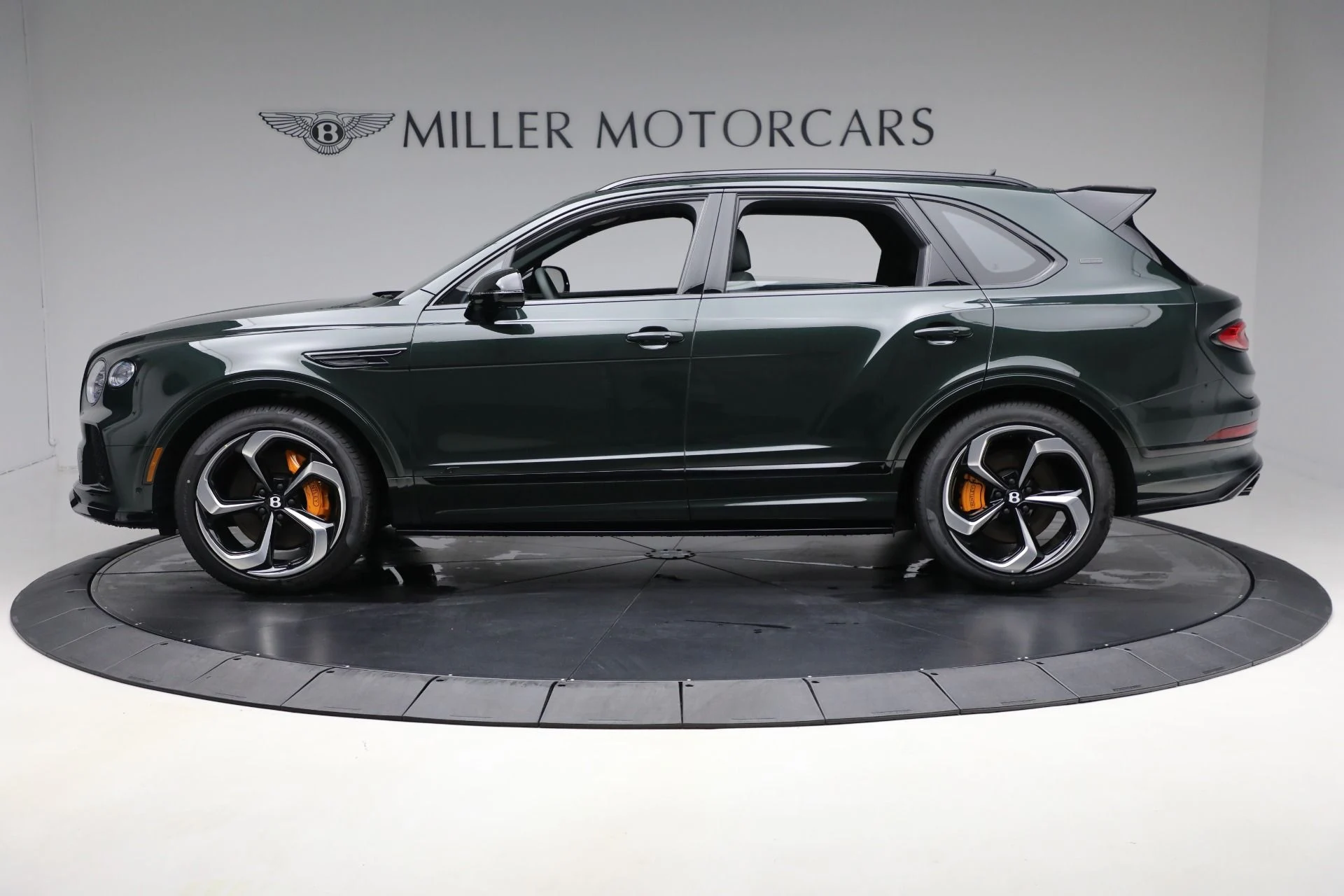 mph002_3631598324_New_2025_Bentley_Bentayga_S_Black_Edition_c99df5de15