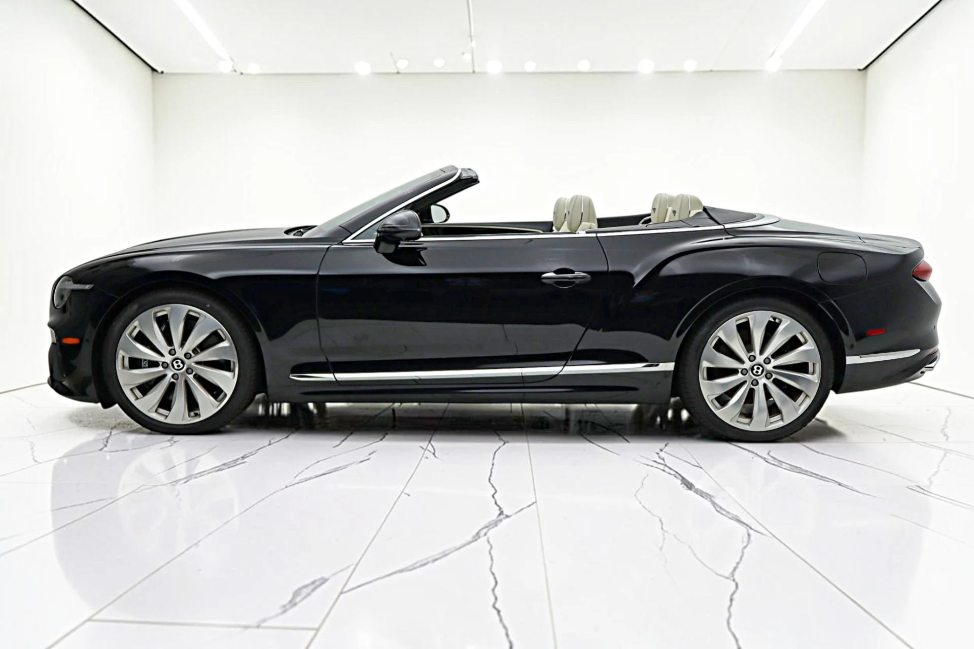 mph002_3632023517_New_2026_Bentley_Continental_GTC_0f0bec2222