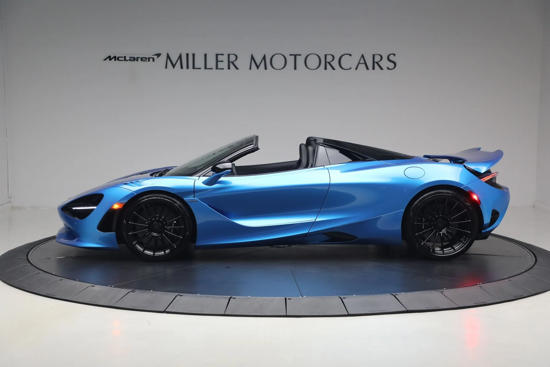 mph002_3632325523_New_2027_Mc_Laren_750_S_Spider_Tech_Lux_9d6eb0f7c9