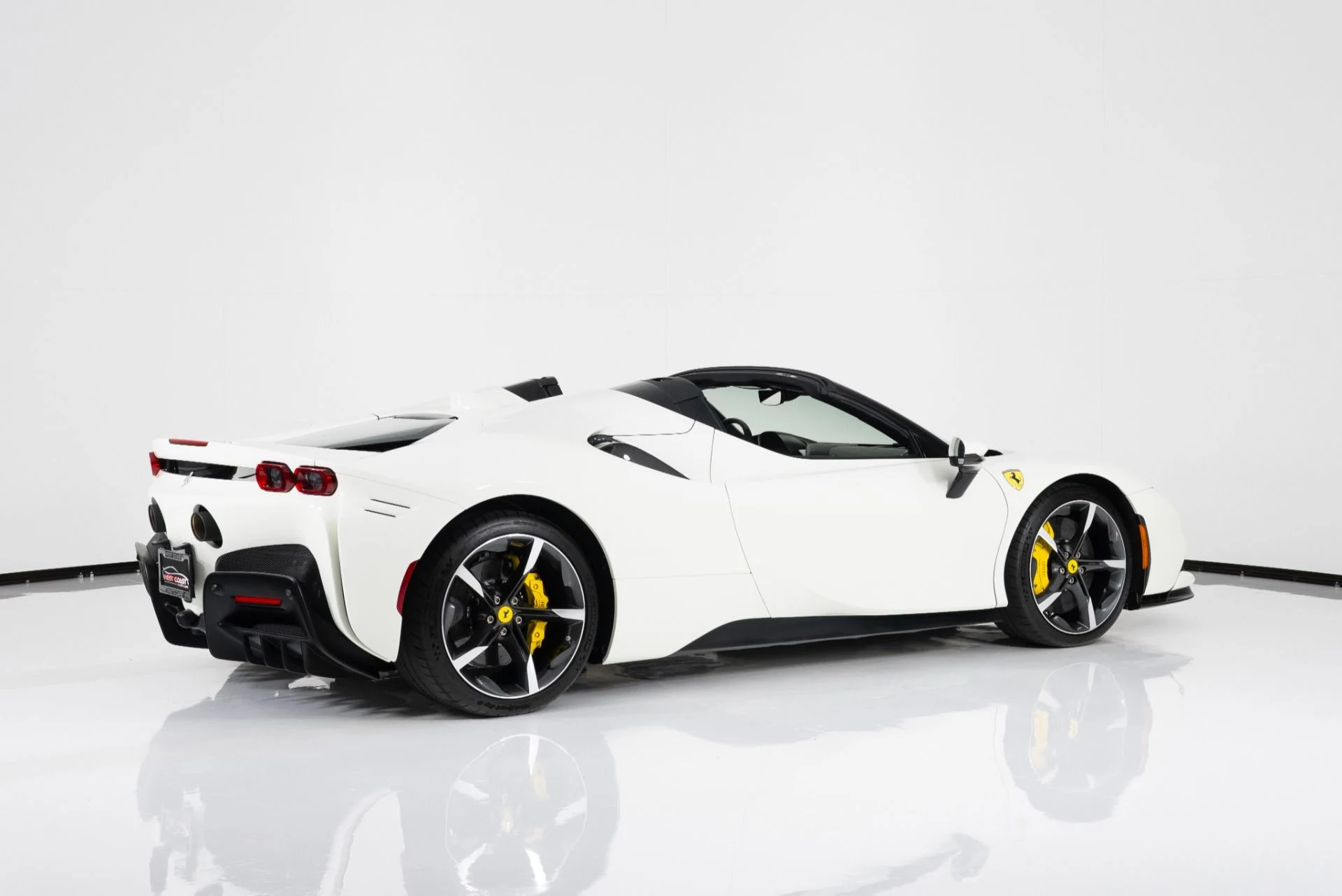 mph002_3640710245_Used_2024_Ferrari_SF_90_Spider_1755801499_8635bf1f62