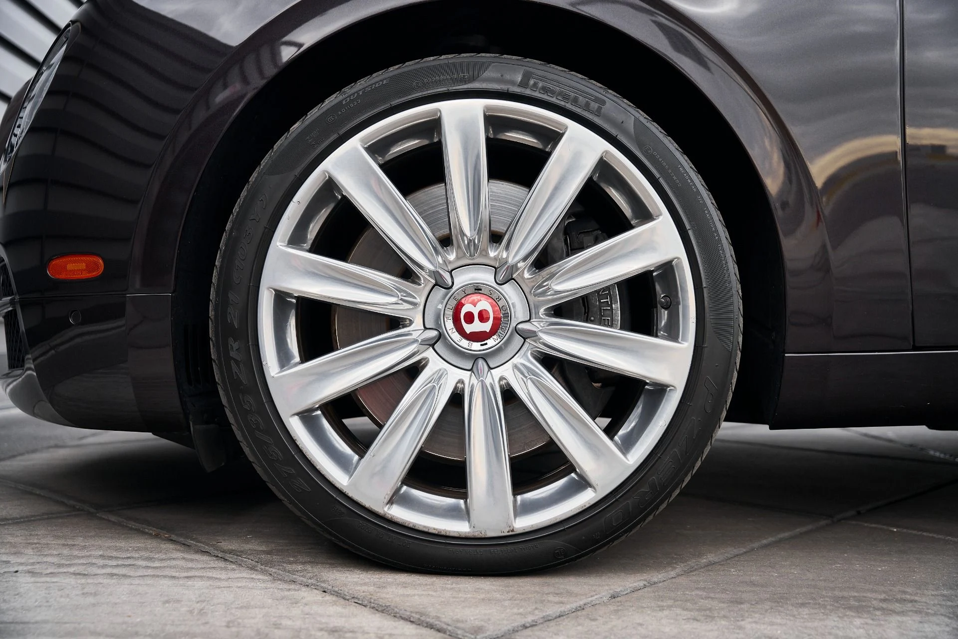 mph002_3675662006_Used_2015_Bentley_Flying_Spur_V8_1769278307_08bfff7374