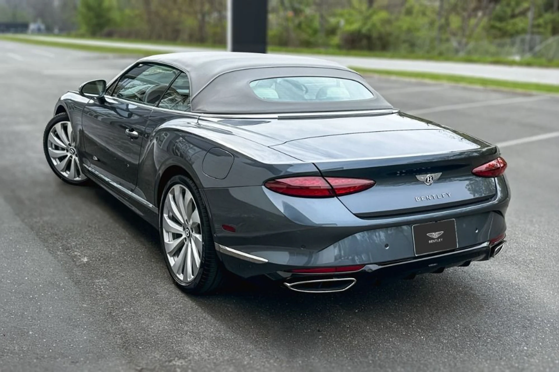 mph002_3686053967_New_2026_Bentley_Continental_GT_GTC_1777983320_fcf49b4cd0