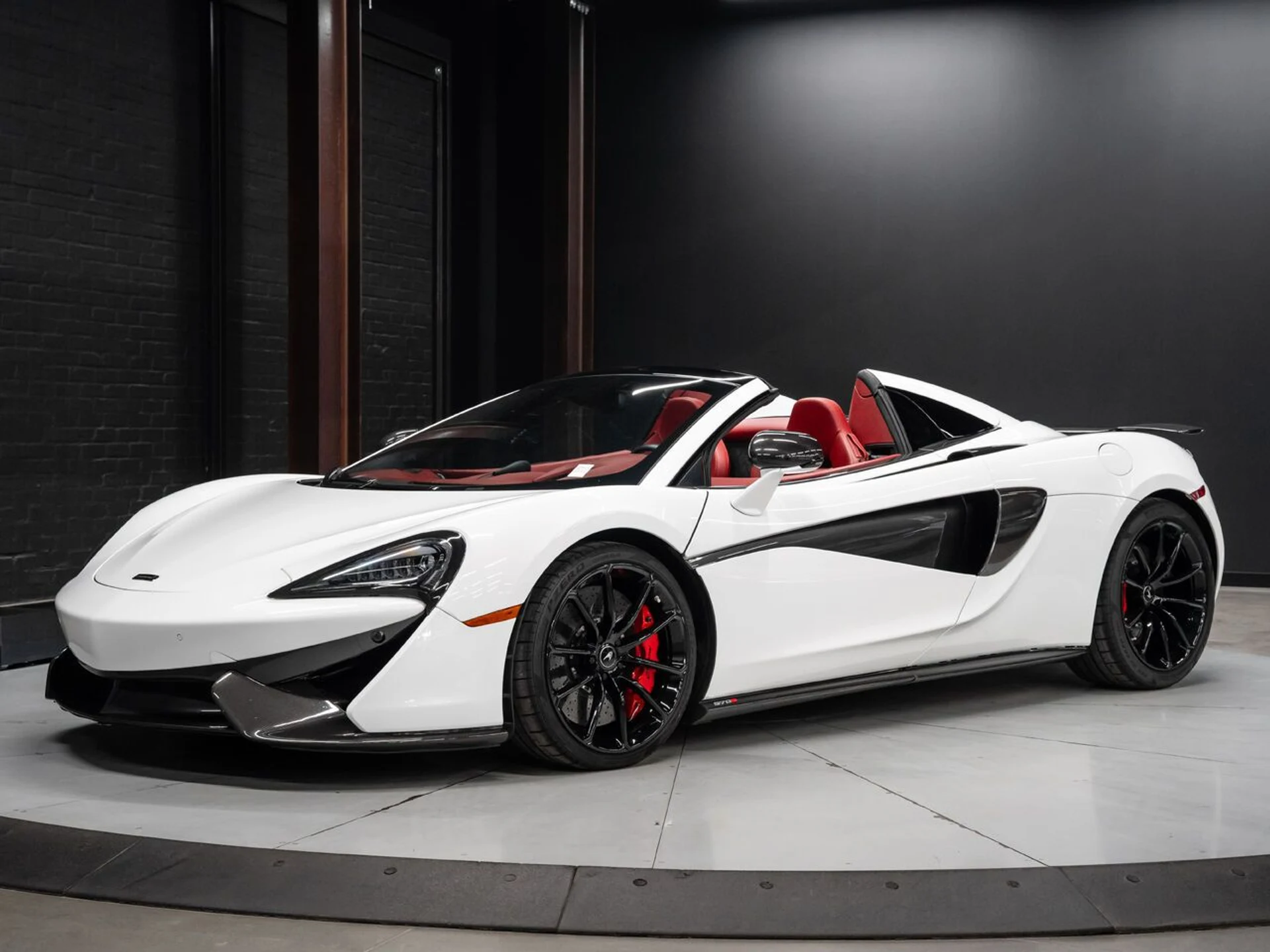 mph002_3687917664_mclaren_570s_2019_f52c36ed8b