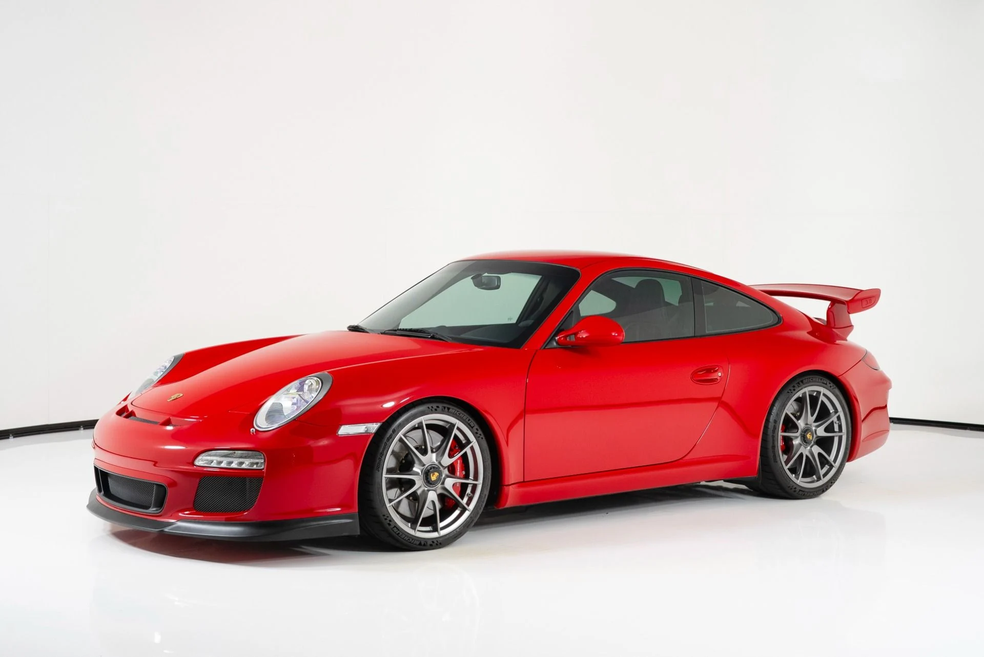 mph002_3692485264_Used_2011_Porsche_911_GT_3_1752616895_06042b0258