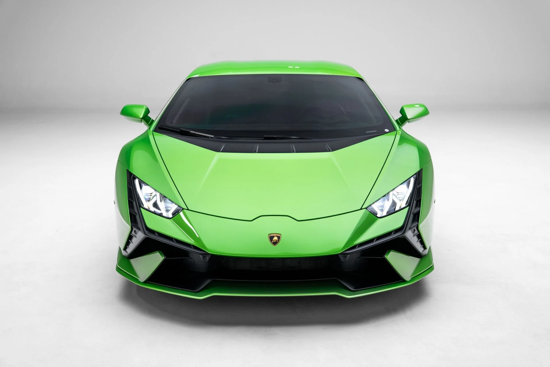 mph002_3696576871_Used_2023_Lamborghini_Huracan_Tecnica_1775770779_91dafa0846
