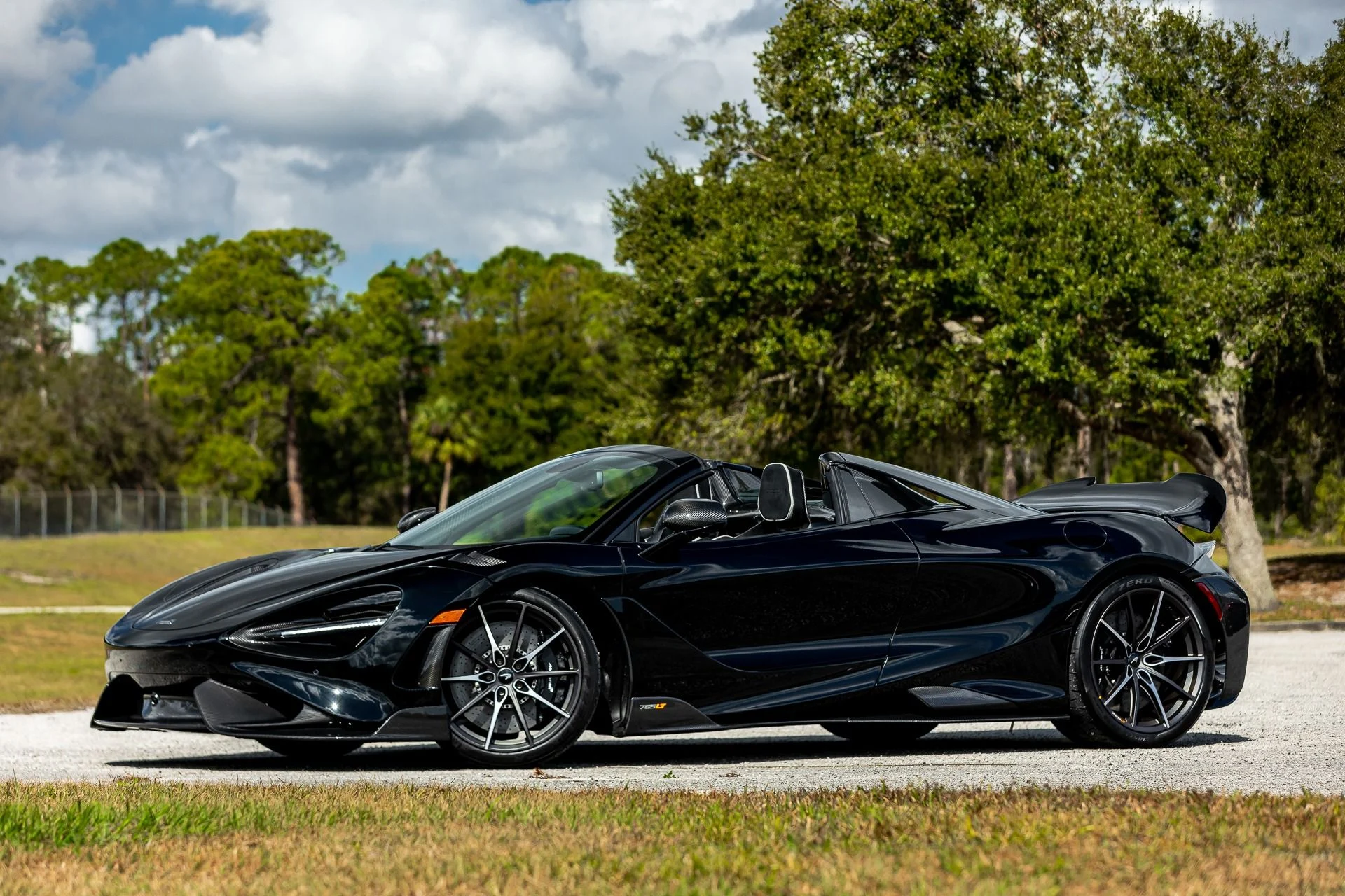 mph002_3703071657_Used_2022_Mc_Laren_765_LT_Spider_XP_478e3ca56f