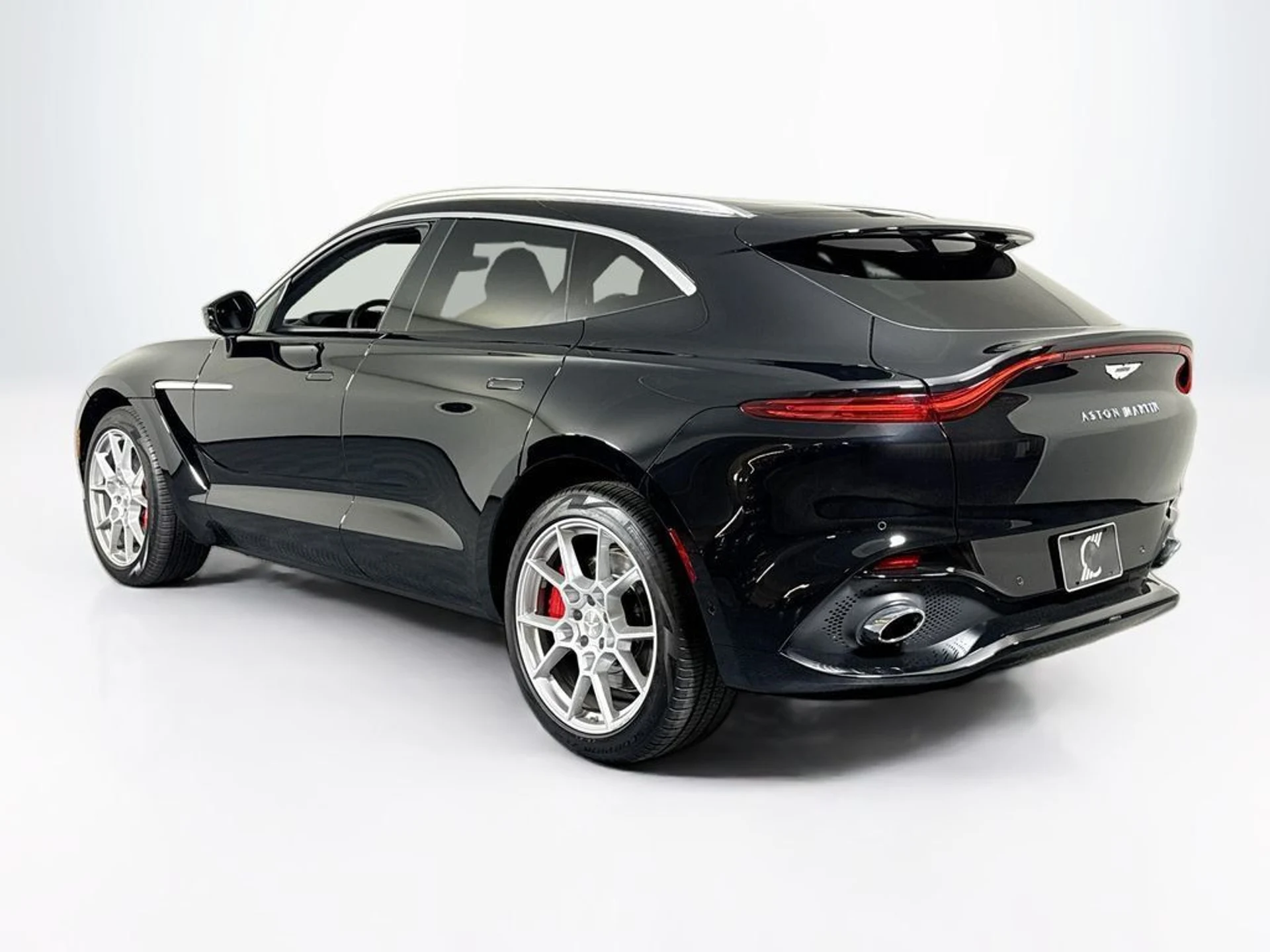 mph002_3707503829_used_2024_aston_martin_dbx_550_11350_23055053_3_1024_5575a2c1dc
